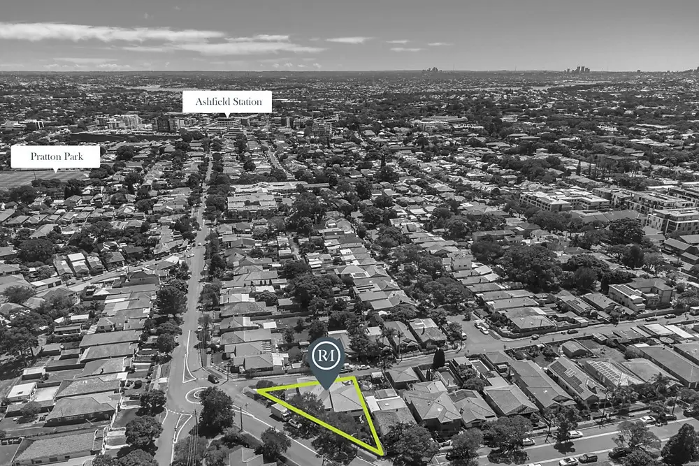 68 Seaview Street, Ashfield Sold by Richard Matthews Real Estate - image 13