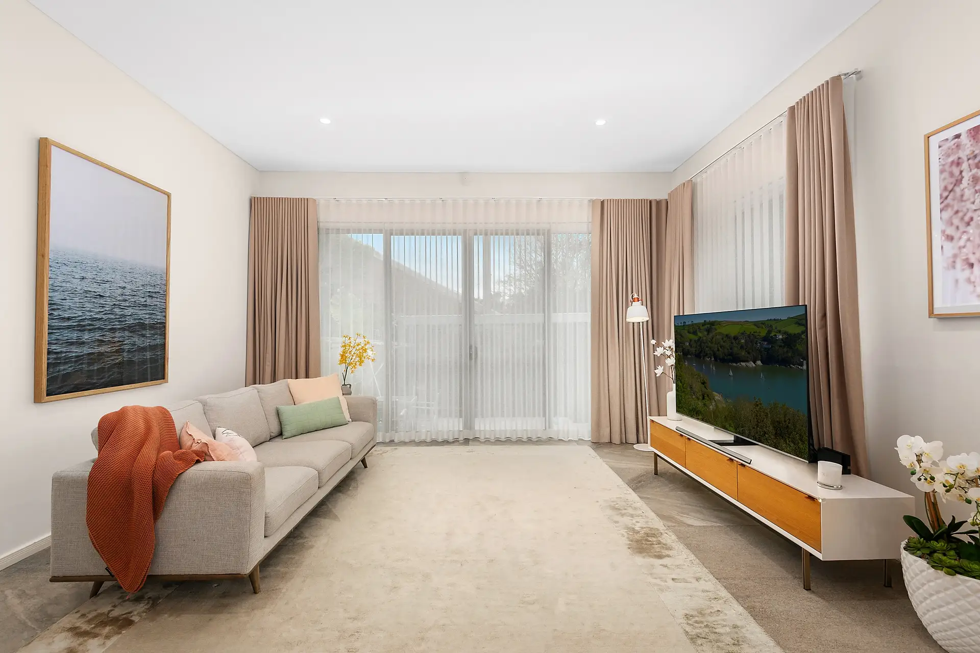 10 Old Canterbury Road, Lewisham Sold by Richard Matthews Real Estate - image 2