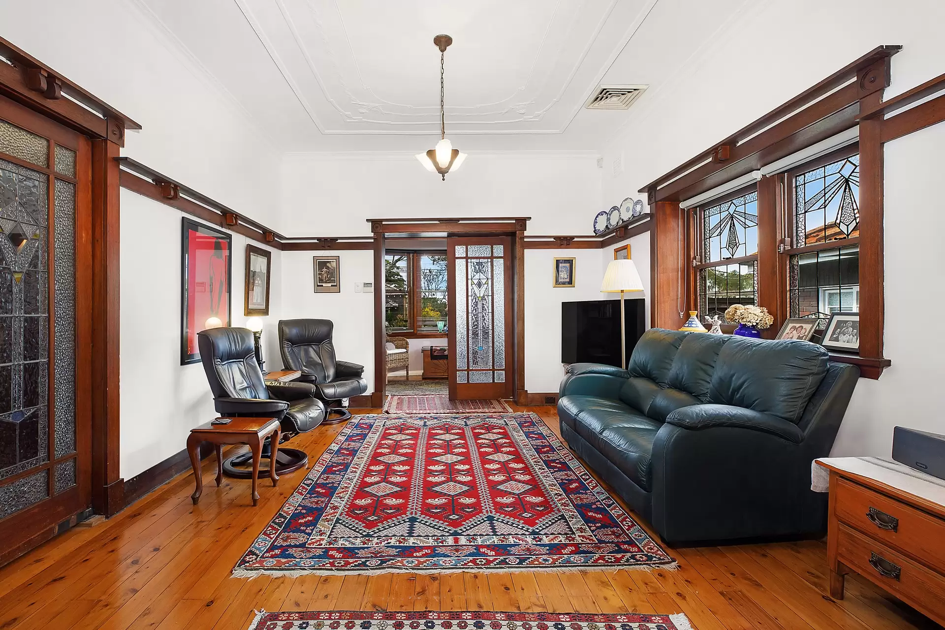 22 Dixson Avenue, Dulwich Hill Sold by Richard Matthews Real Estate - image 5