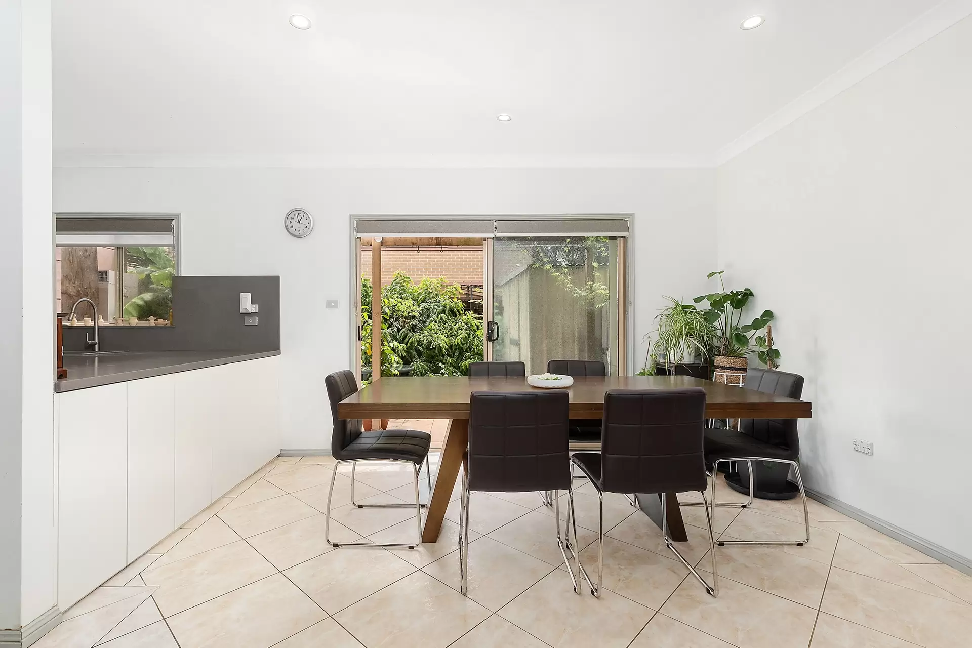 9 Wiltshire Close, Liberty Grove Sold by Richard Matthews Real Estate - image 4