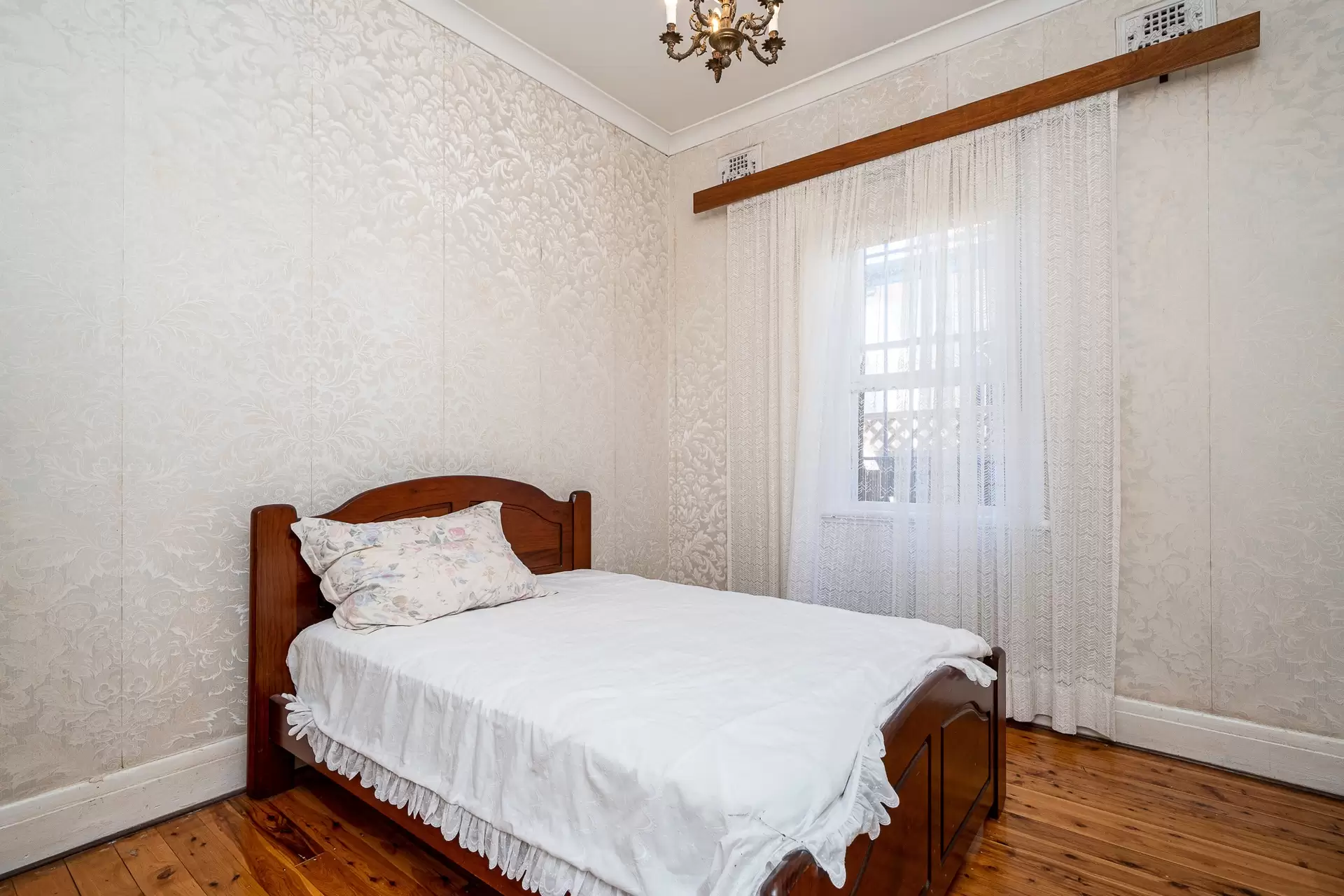 36 Oak Street, Ashfield Leased by Richard Matthews Real Estate - image 6