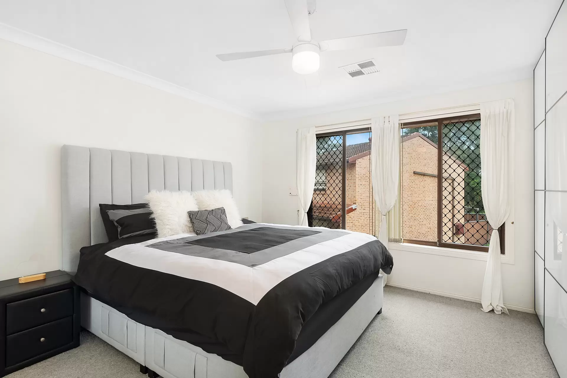 15/184 Birdwood Road, Georges Hall Sold by Richard Matthews Real Estate - image 4