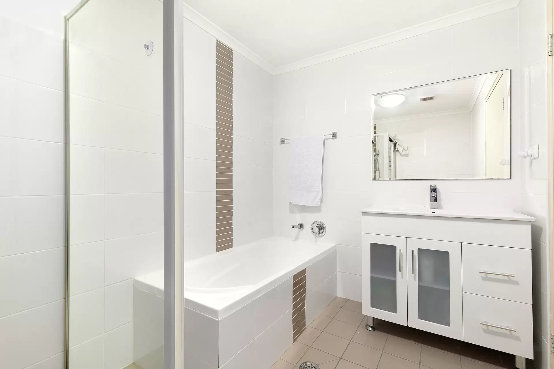9/101 Driftway Drive, Pemulwuy Sold by Richard Matthews Real Estate - image 6