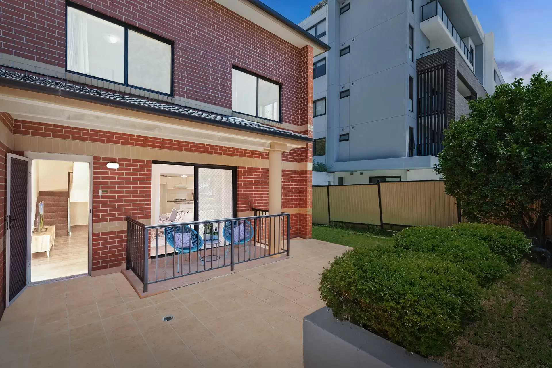 1/1-9 Mt Pleasant Avenue, Burwood Sold by Richard Matthews Real Estate - image 1
