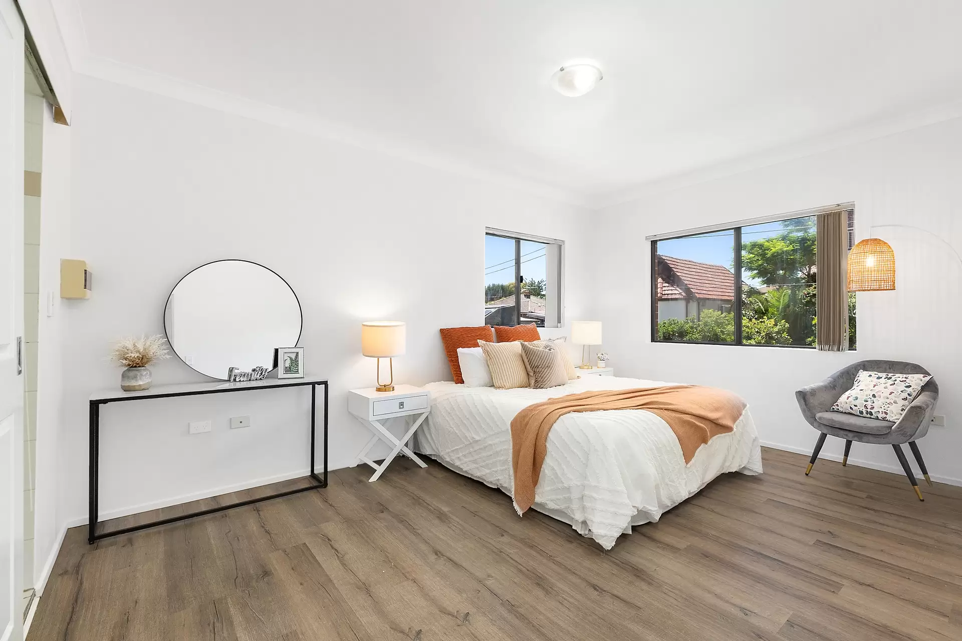 1/1-9 Mt Pleasant Avenue, Burwood Sold by Richard Matthews Real Estate - image 4