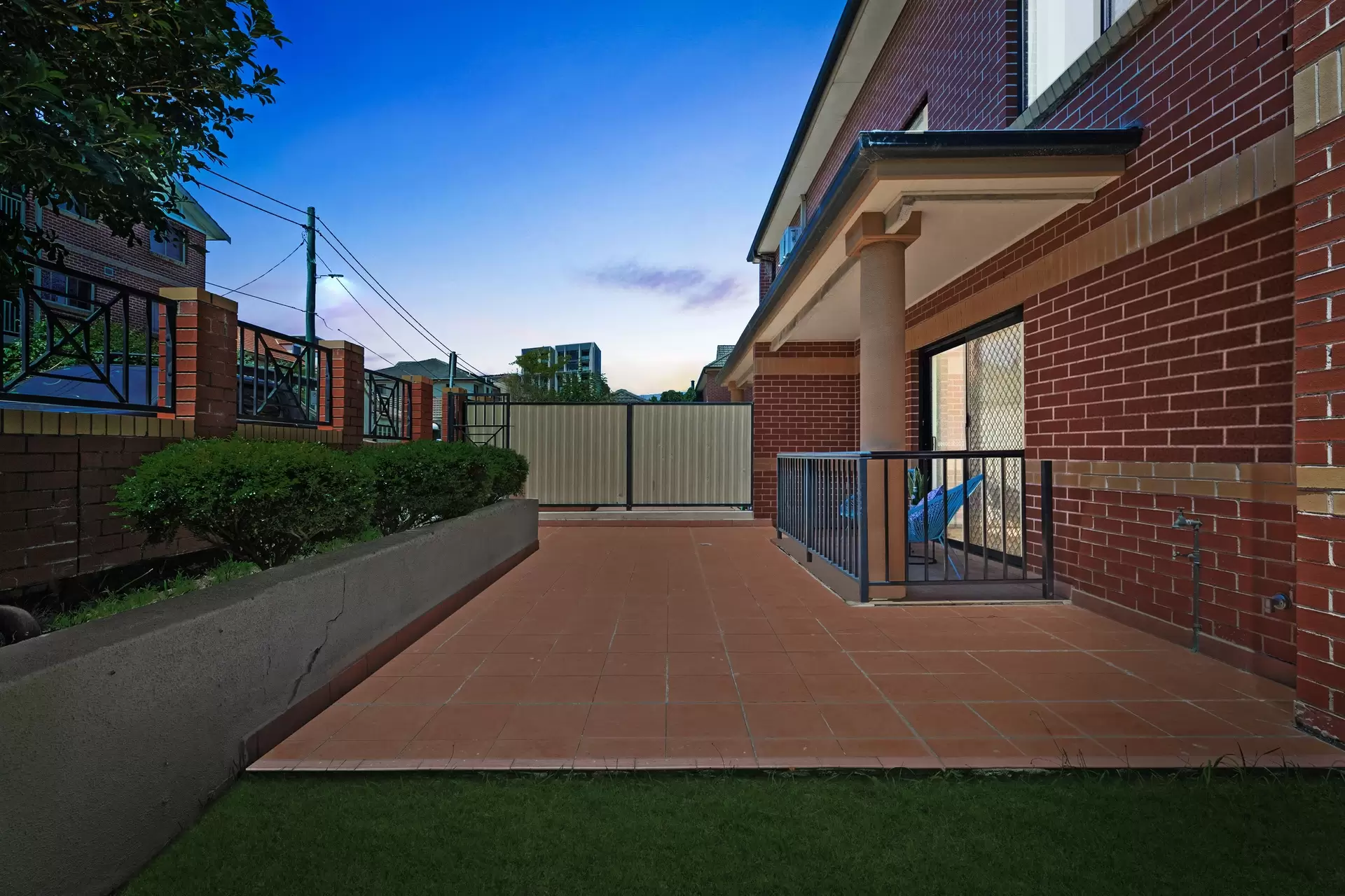 1/1-9 Mt Pleasant Avenue, Burwood Sold by Richard Matthews Real Estate - image 7