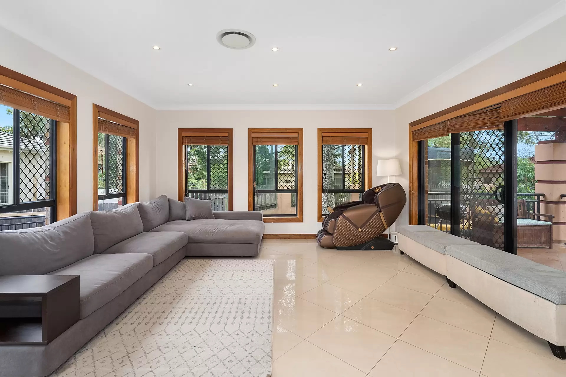 9/114-116 Rawson Road, Greenacre Sold by Richard Matthews Real Estate - image 2