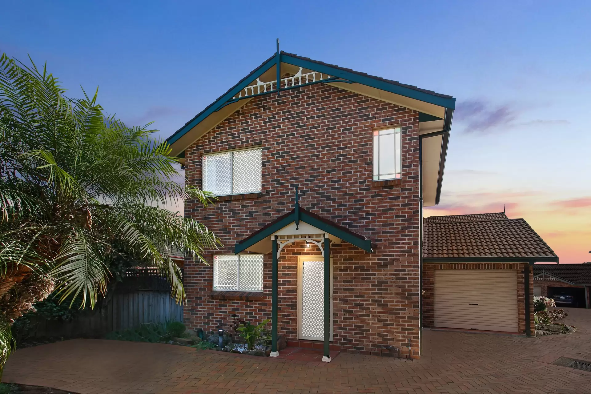 11/14-16 Bower Street, Roselands Sold by Richard Matthews Real Estate - image 1