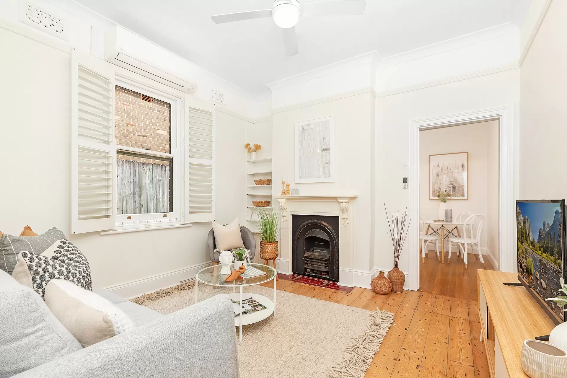 11 Cook Street, Lewisham Sold by Richard Matthews Real Estate - image 2
