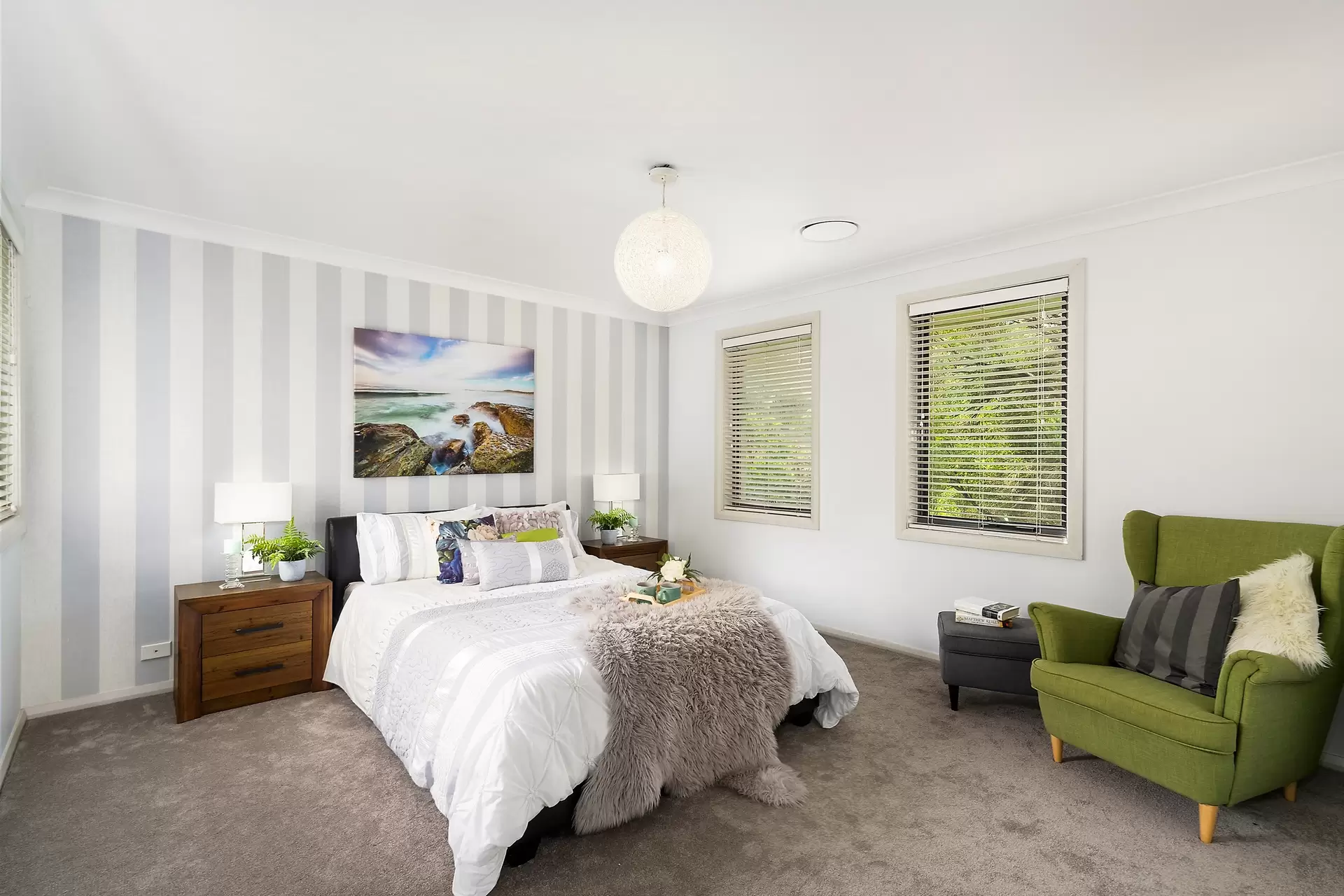7  Hillsborough Crescent, Glenfield Sold by Richard Matthews Real Estate - image 5