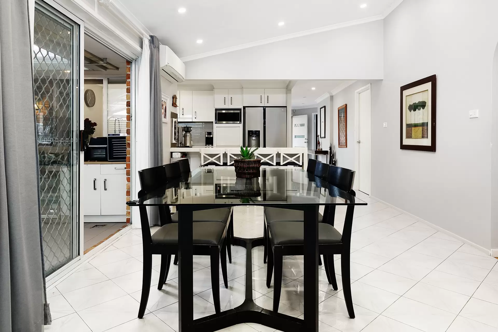 12a Munro Street, Sefton Sold by Richard Matthews Real Estate - image 3