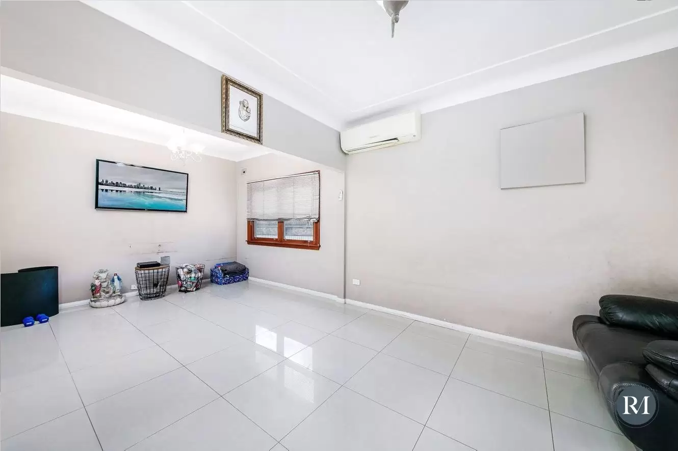 94 Rookwood Road, Yagoona Sold by Richard Matthews Real Estate - image 5