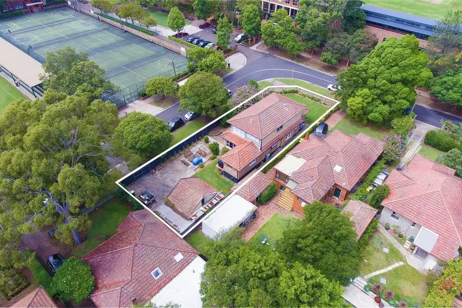 3 Edgar Street, Strathfield Sold by Richard Matthews Real Estate - image 9
