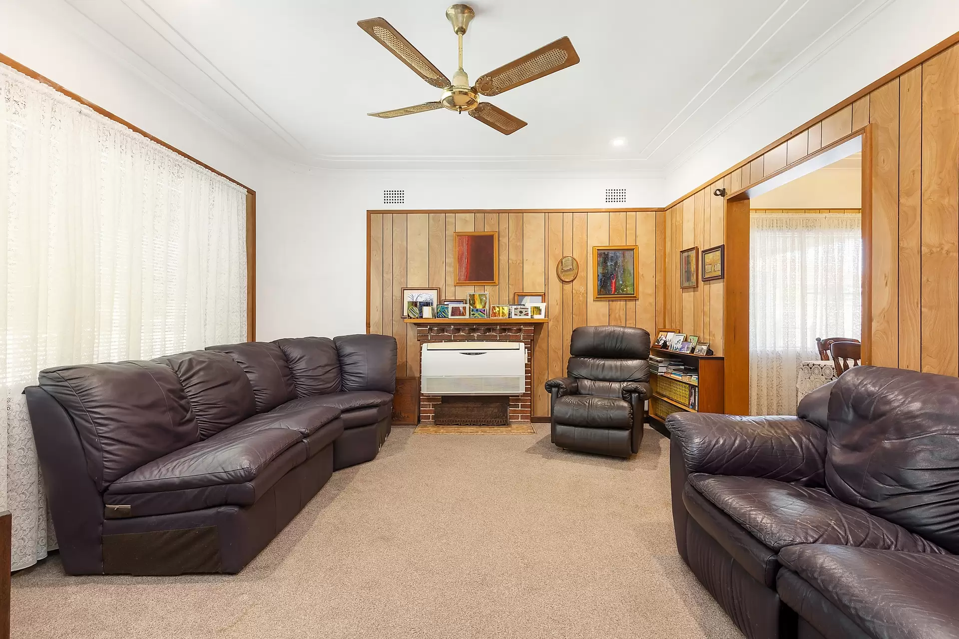 39 Fitzgerald Crescent, Strathfield Sold by Richard Matthews Real Estate - image 2