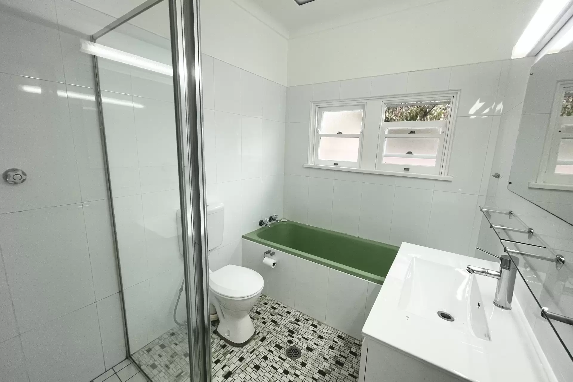 35 Haig Avenue, Georges Hall Leased by Richard Matthews Real Estate - image 6