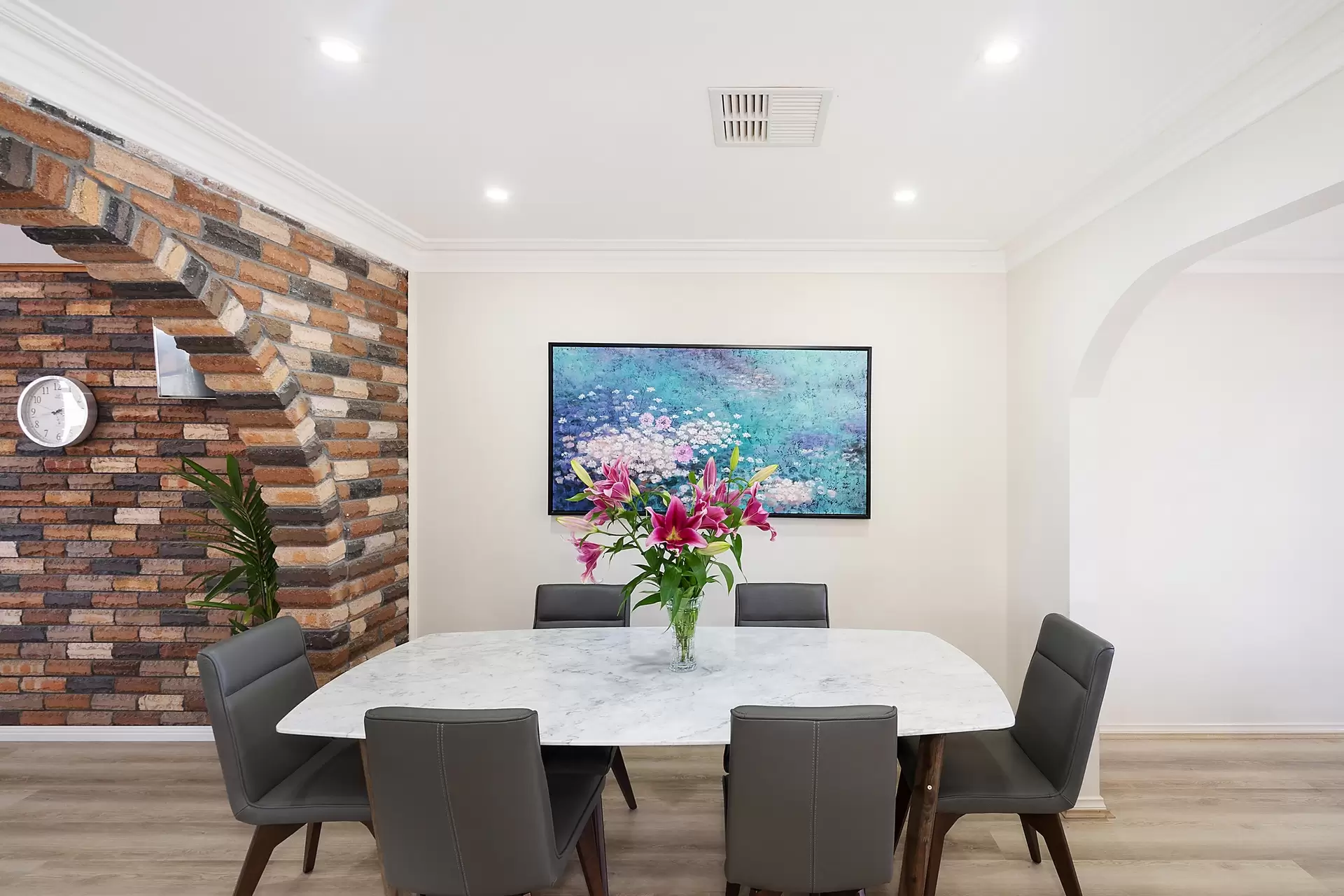 27 Saric Avenue, Georges Hall Leased by Richard Matthews Real Estate - image 3