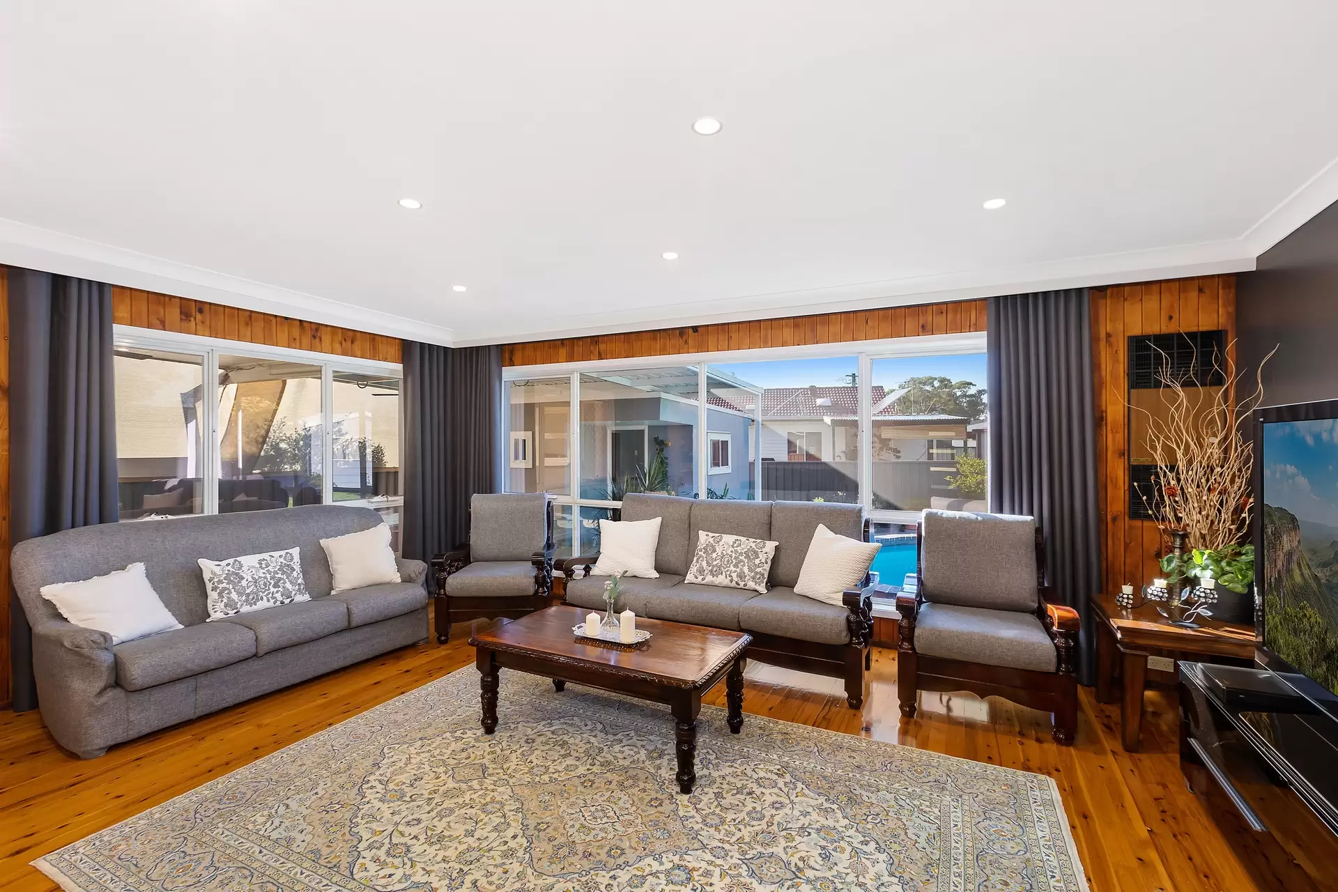 18 Felicia Place, Blacktown Sold by Richard Matthews Real Estate - image 2