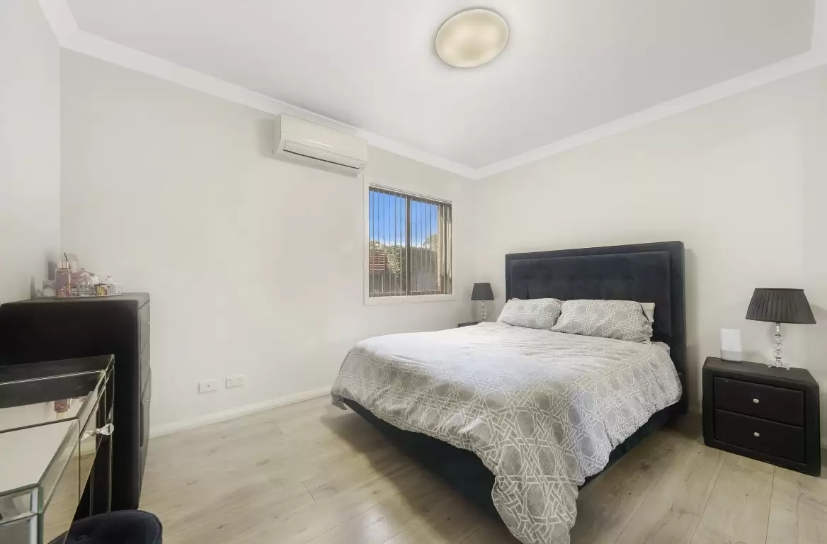 2/323 Hector Street, Bass Hill Leased by Richard Matthews Real Estate - image 3