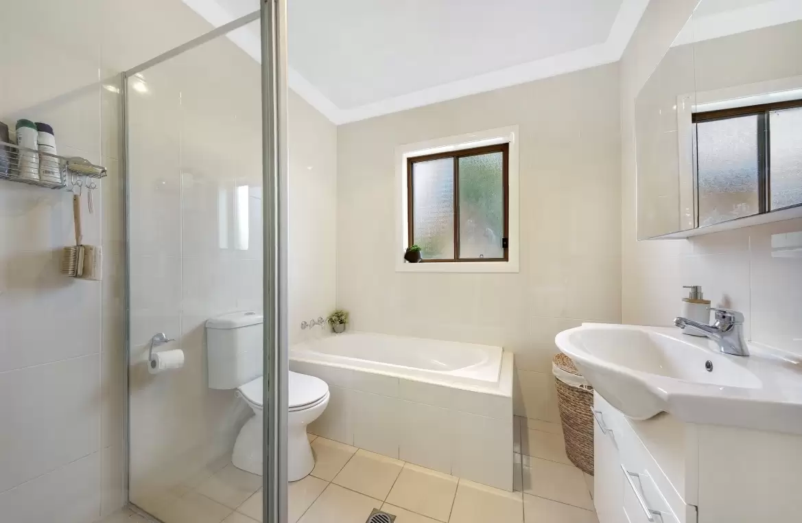 2/323 Hector Street, Bass Hill Leased by Richard Matthews Real Estate - image 4