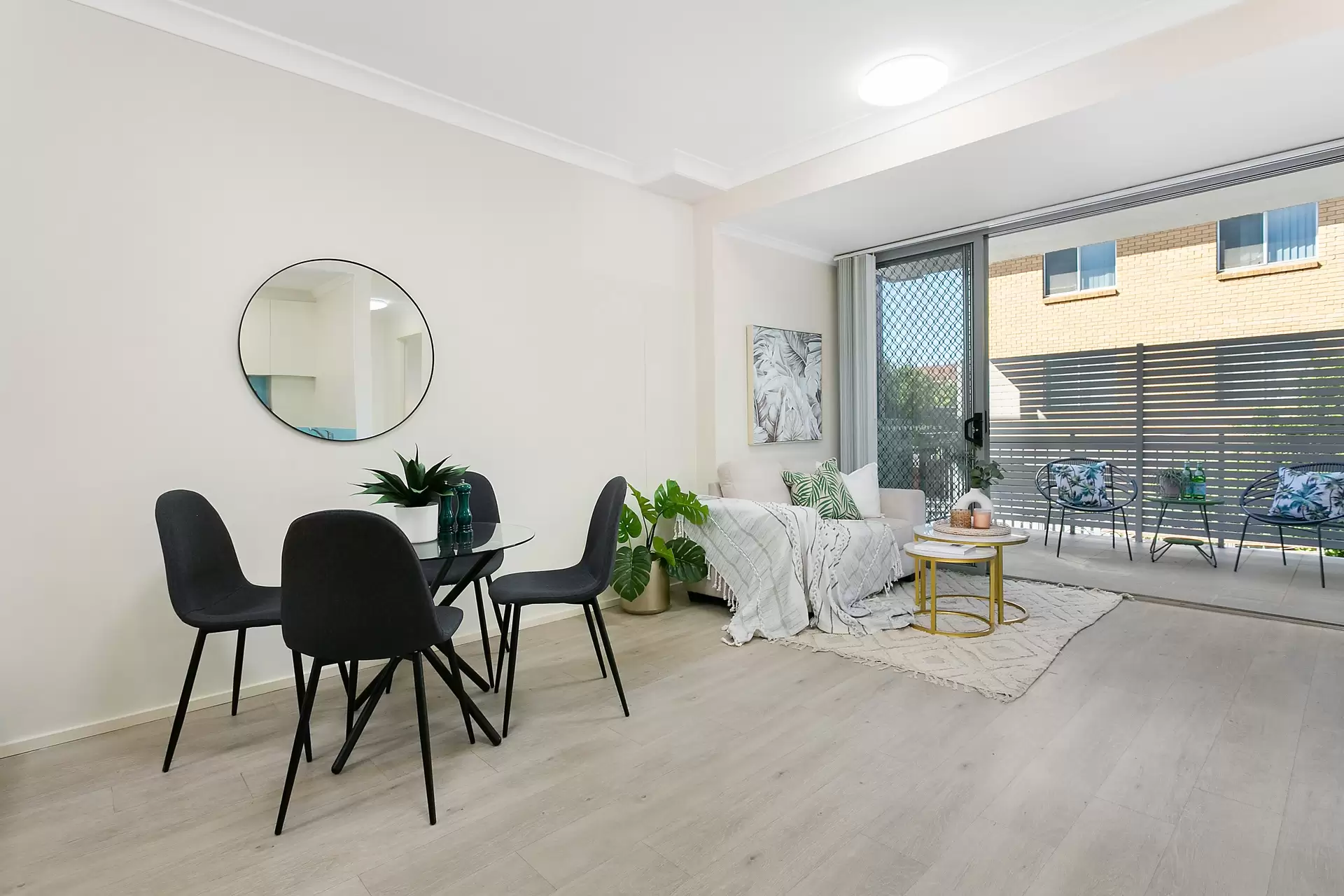 15/133-137 Brighton Avenue, Campsie Sold by Richard Matthews Real Estate - image 2