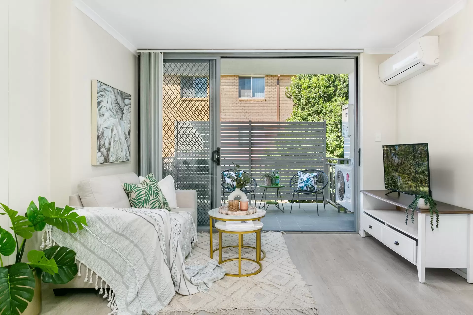 15/133-137 Brighton Avenue, Campsie Sold by Richard Matthews Real Estate - image 1