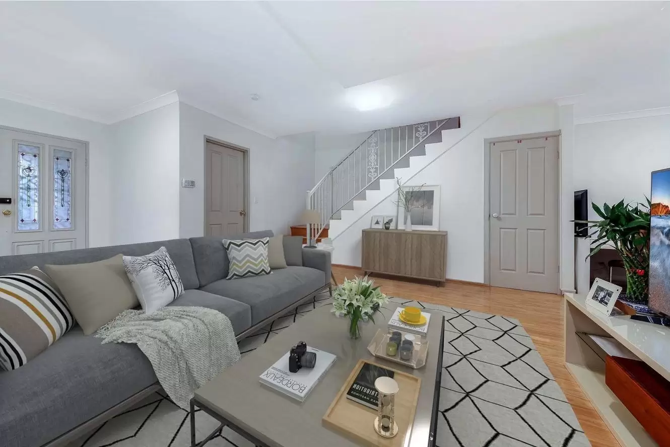 1/112 Dutton Street, Yagoona Sold by Richard Matthews Real Estate - image 2