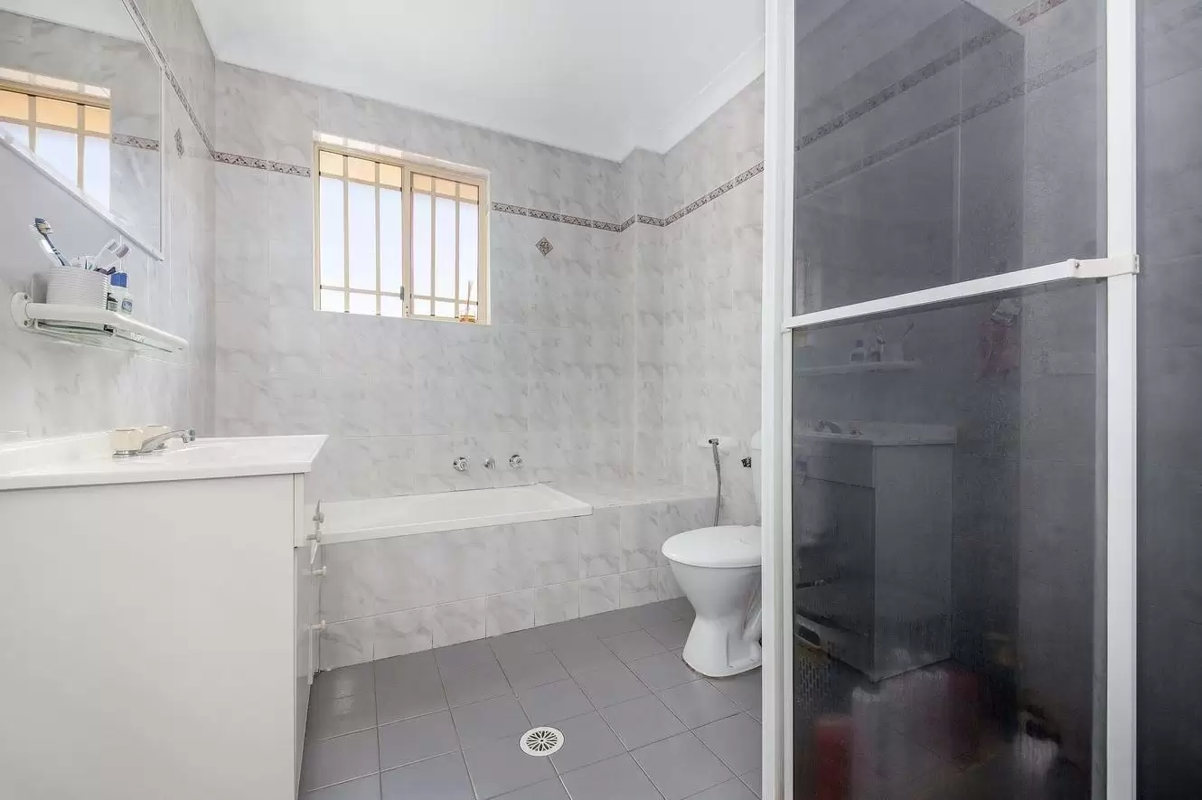 1/112 Dutton Street, Yagoona Sold by Richard Matthews Real Estate - image 7