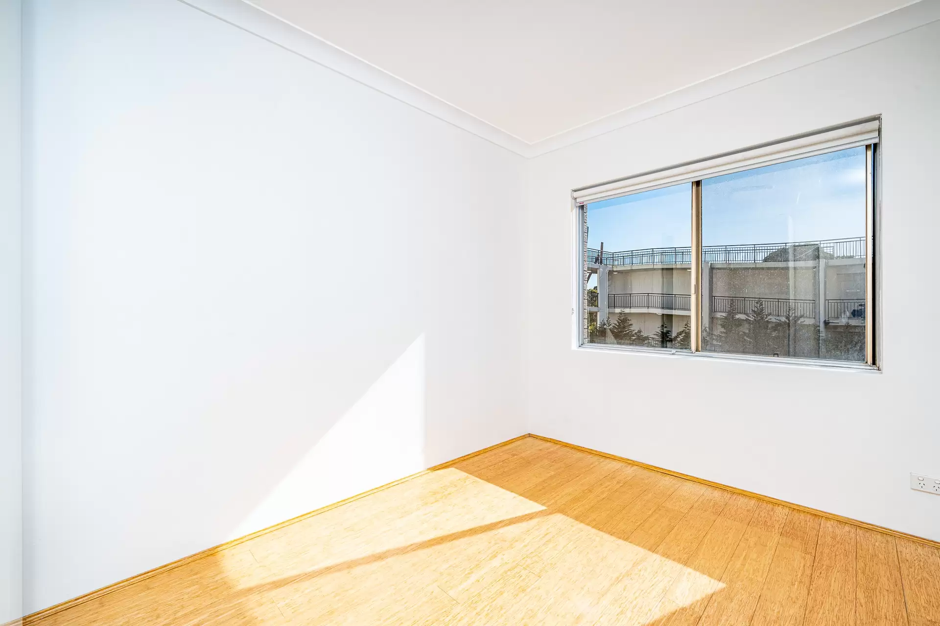 7/421 Liverpool Road, Ashfield Leased by Richard Matthews Real Estate - image 4
