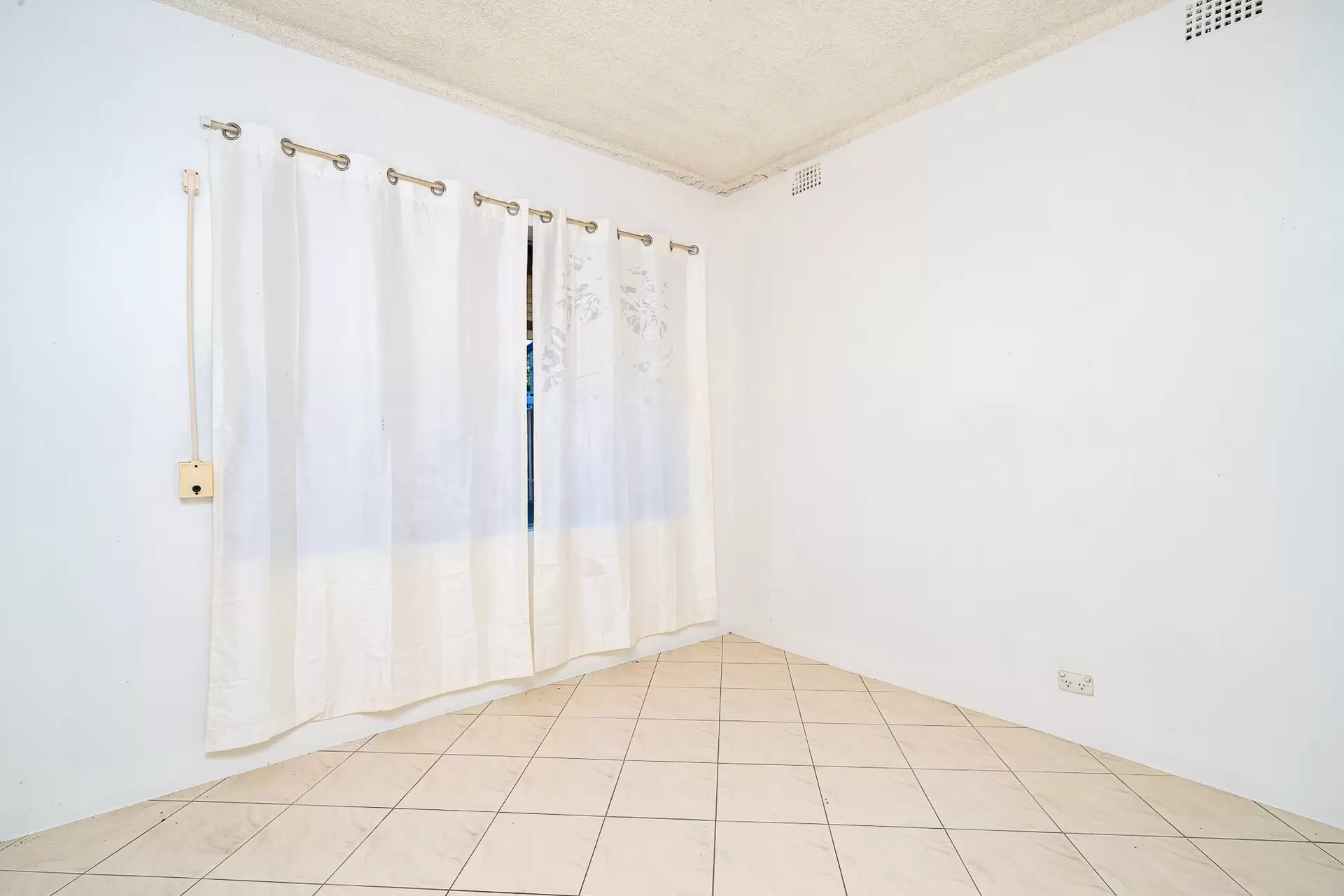 4/77 Augusta Street, Punchbowl Sold by Richard Matthews Real Estate - image 6