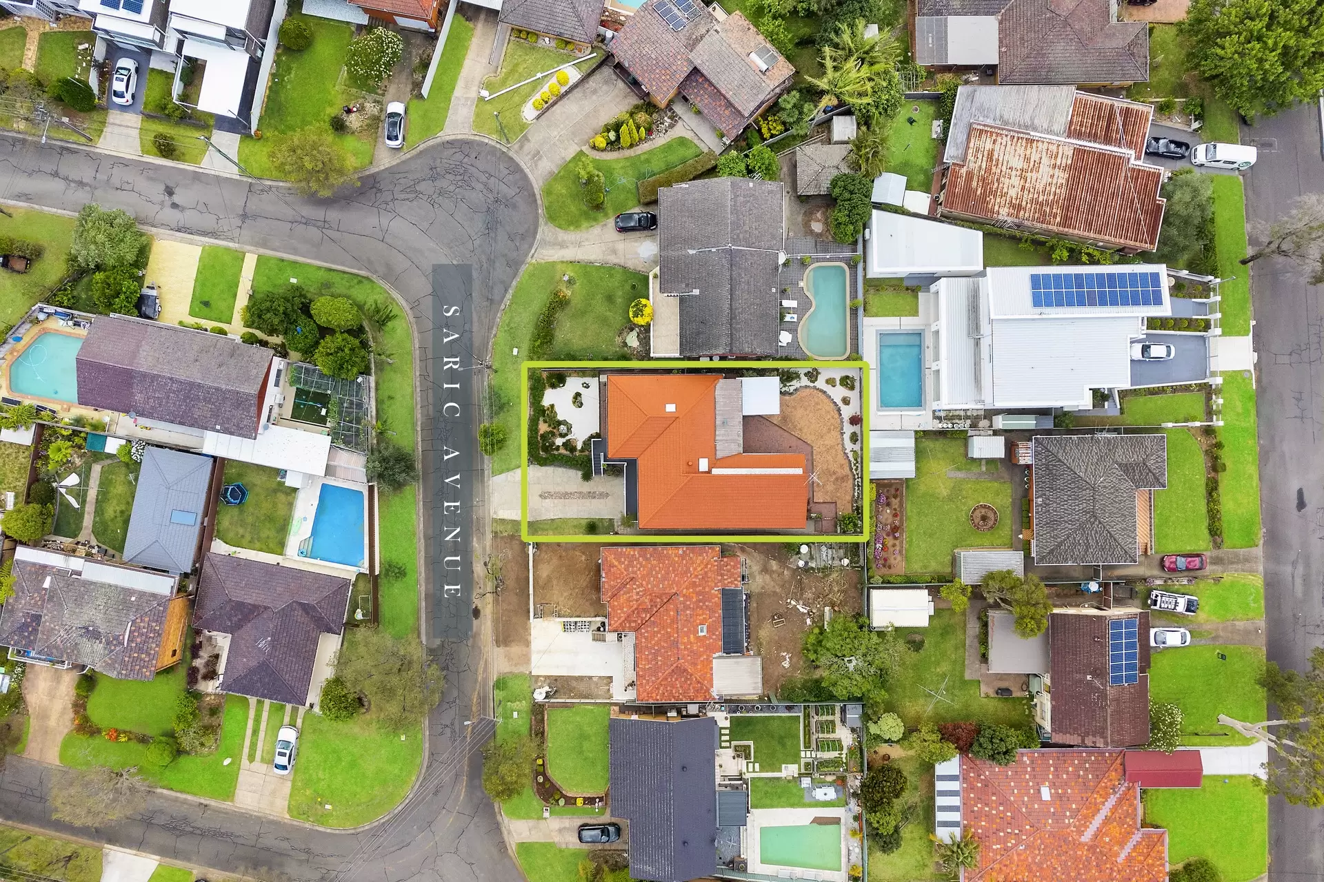 27 Saric Avenue, Georges Hall Sold by Richard Matthews Real Estate - image 11