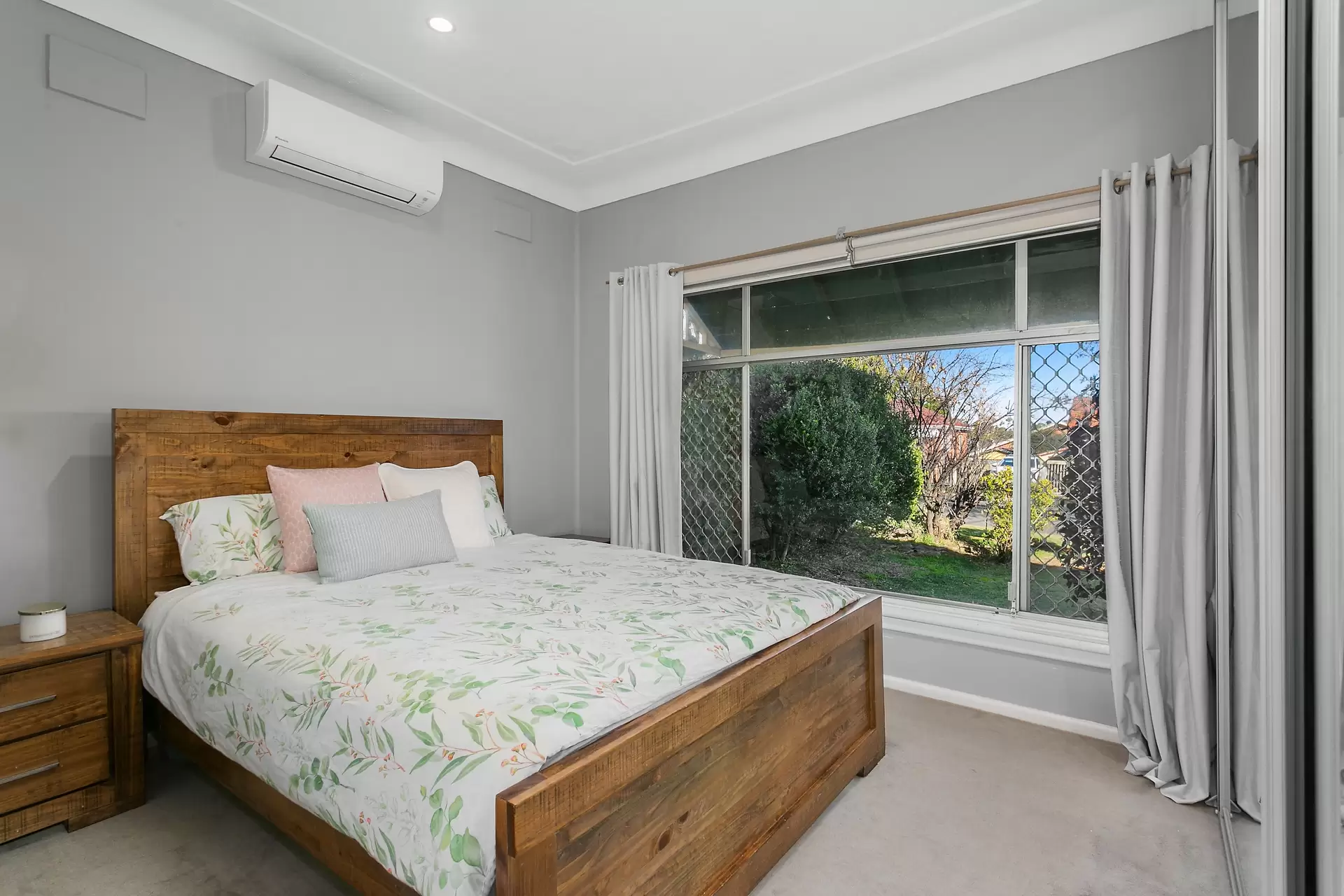 2 Alpha Street, Chester Hill Sold by Richard Matthews Real Estate - image 4