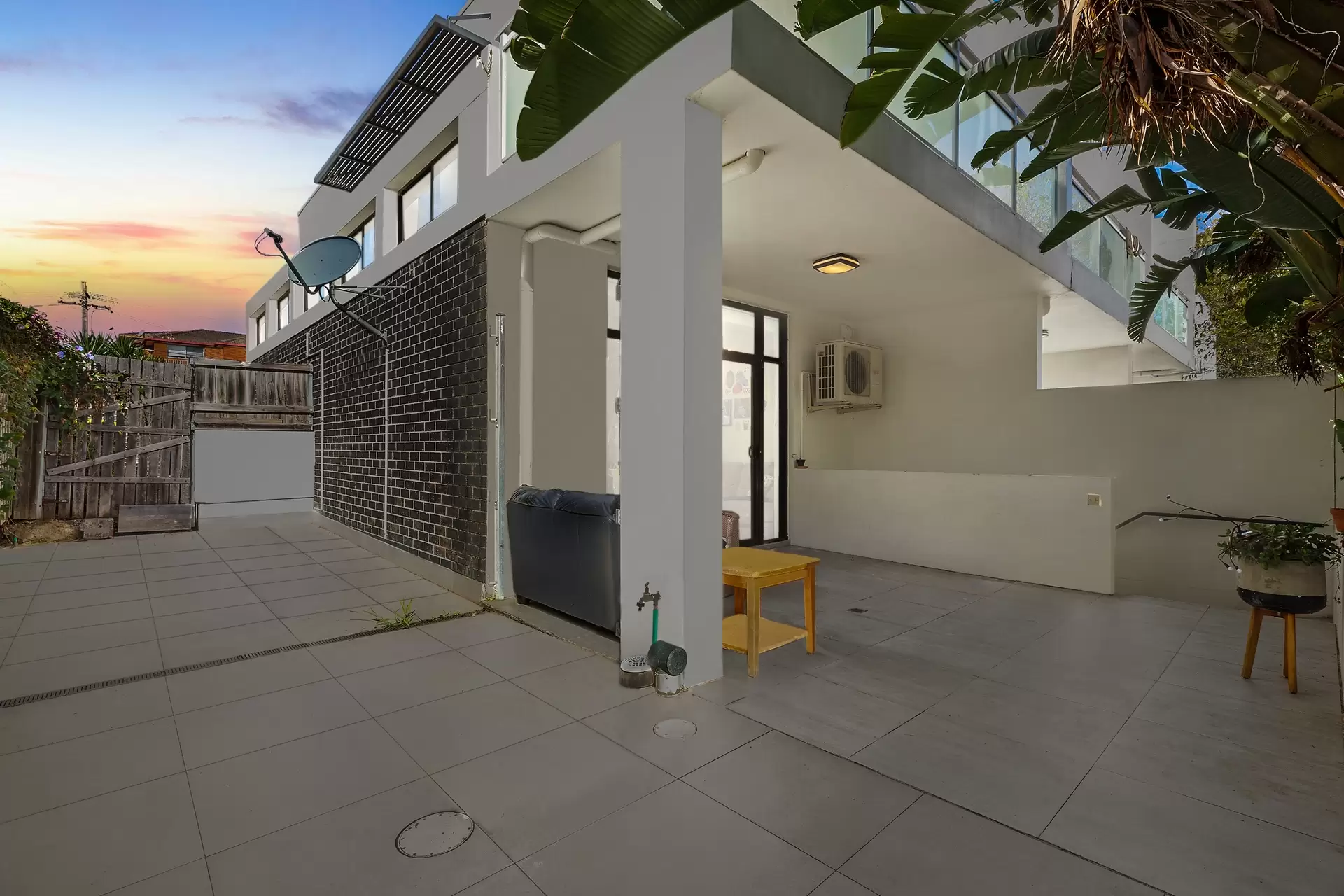 9/7-11 High Street, Canterbury Sold by Richard Matthews Real Estate - image 1