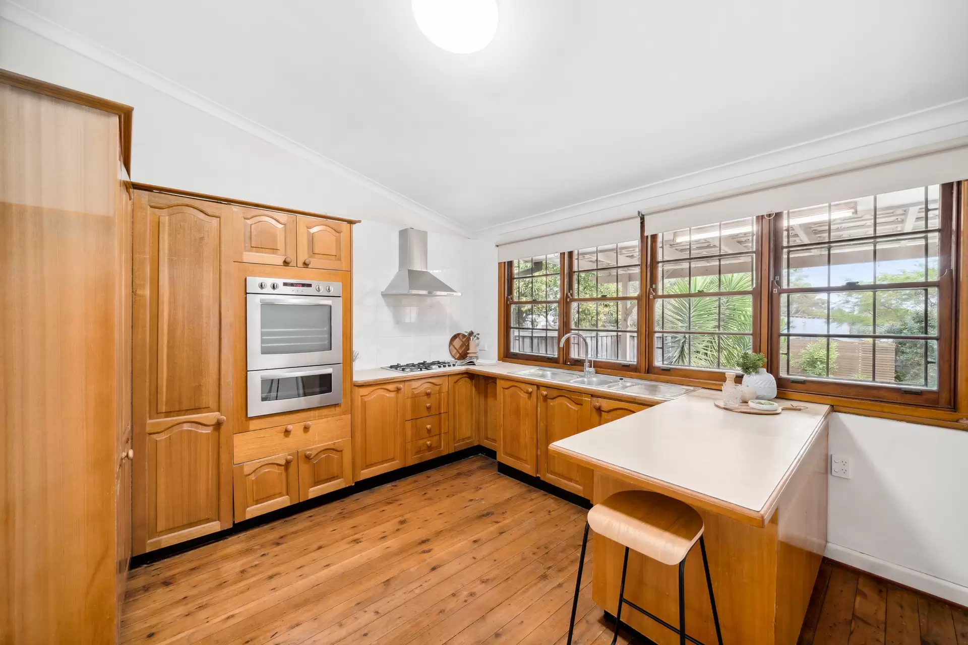 147 Milton Street, Ashfield Sold by Richard Matthews Real Estate - image 5