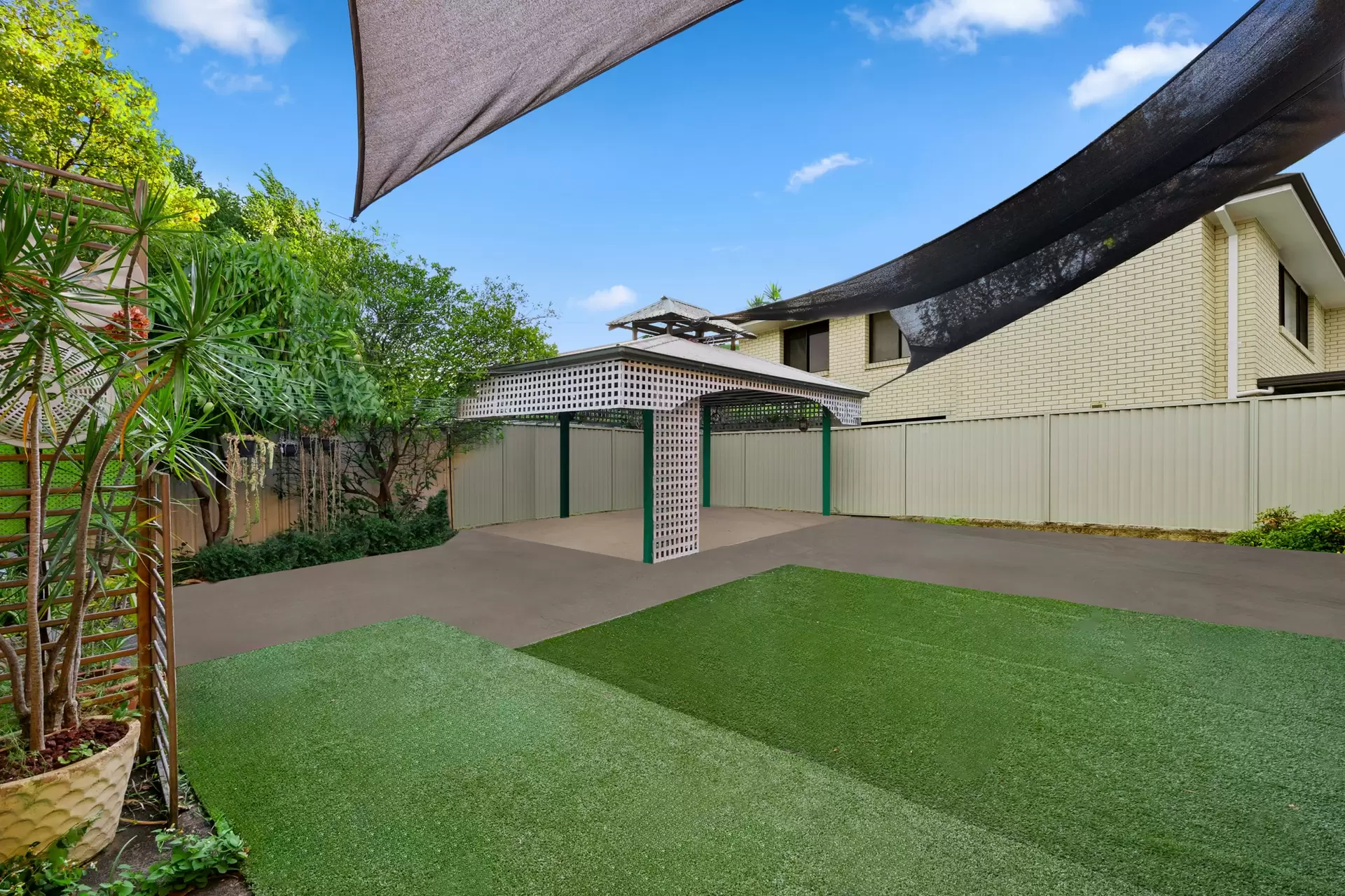 16 Old Kent Road, Greenacre Sold by Richard Matthews Real Estate - image 8