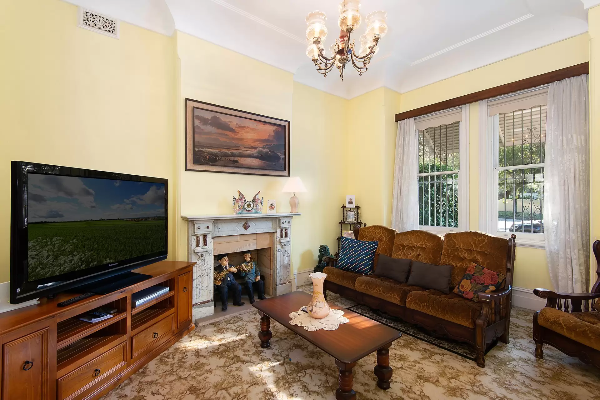 178 Wardell Road, Marrickville Sold by Richard Matthews Real Estate - image 2
