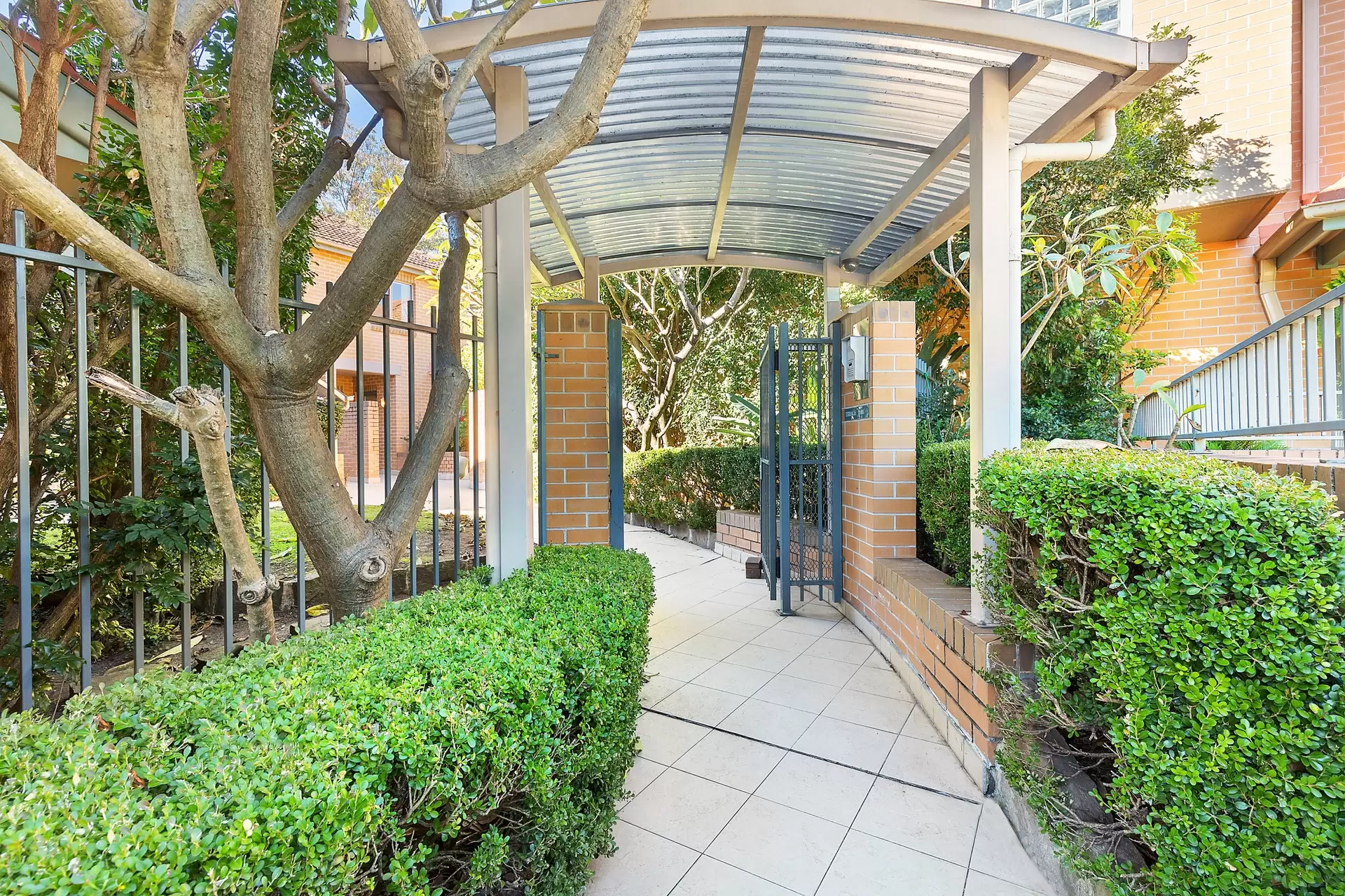 6/74-80 Beresford Road, Strathfield Sold by Richard Matthews Real Estate - image 1