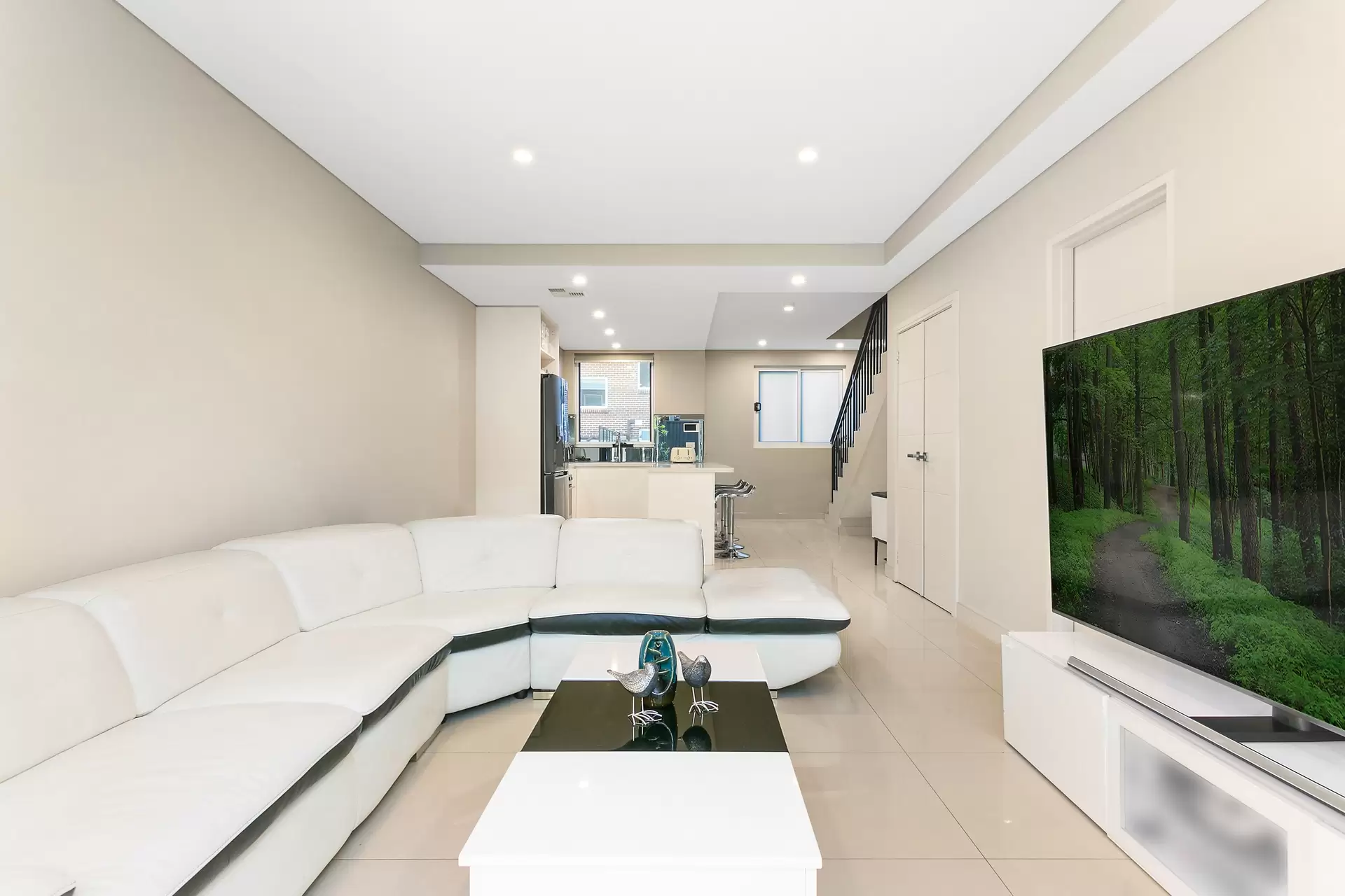 10/116-118 Burwood Road, Croydon Park Sold by Richard Matthews Real Estate - image 2