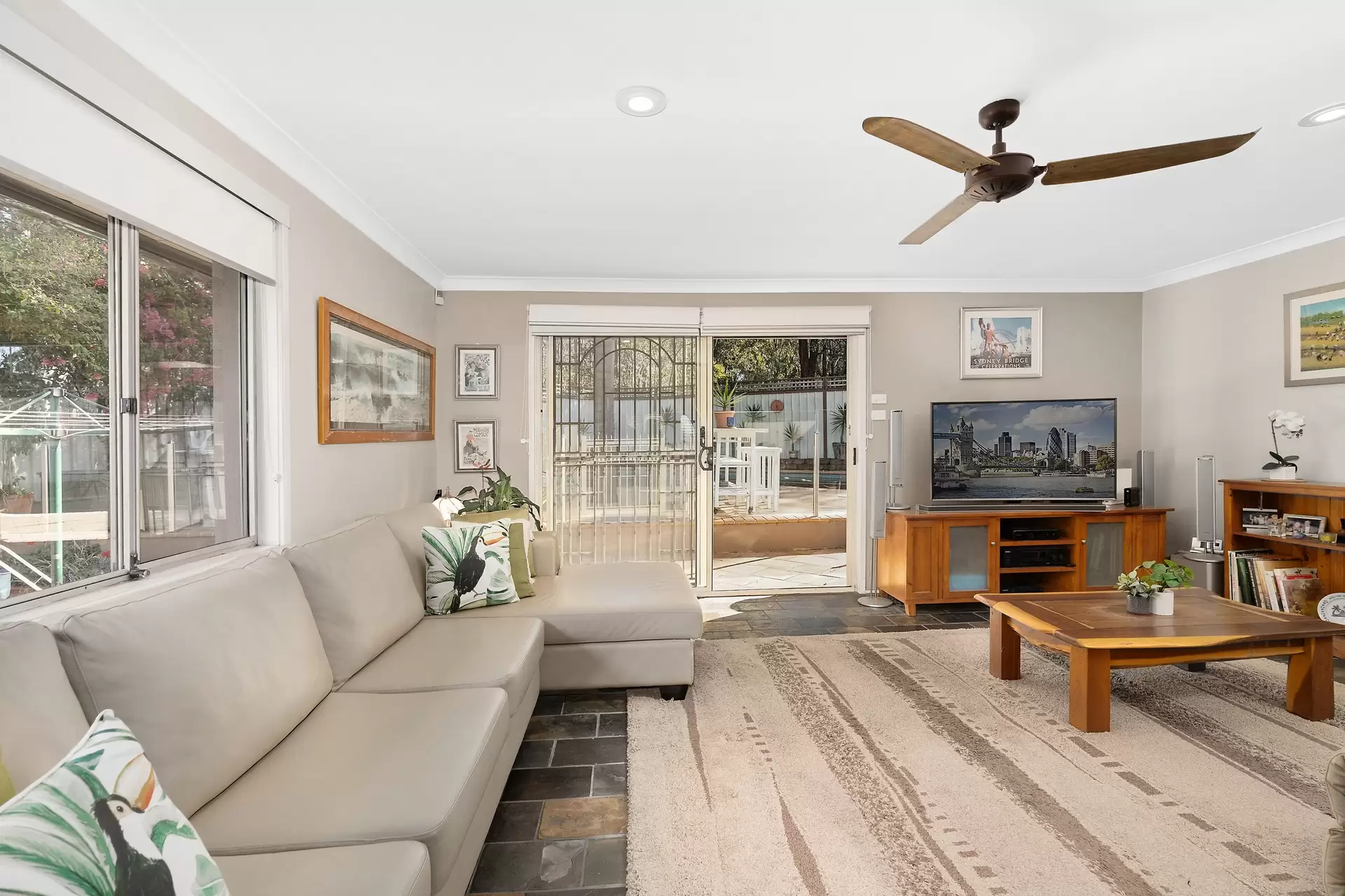 130 Lucinda Avenue, Bass Hill Sold by Richard Matthews Real Estate - image 5