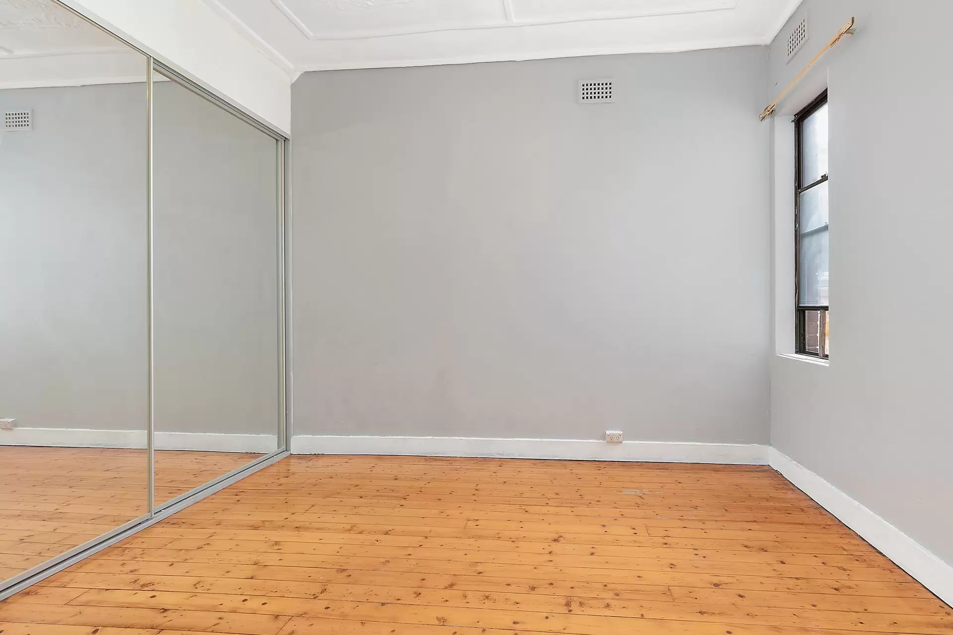 154 Liverpool Road, Enfield Sold by Richard Matthews Real Estate - image 3