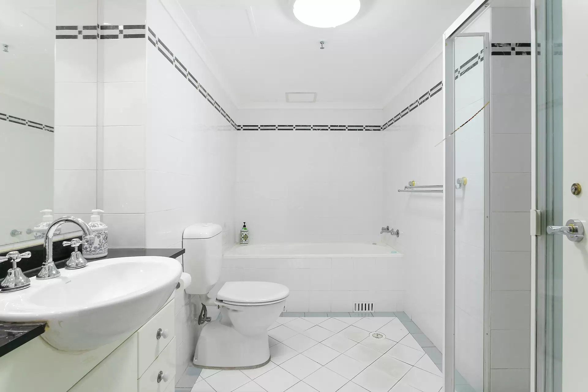 55/20-34 Albert Road, Strathfield Sold by Richard Matthews Real Estate - image 6