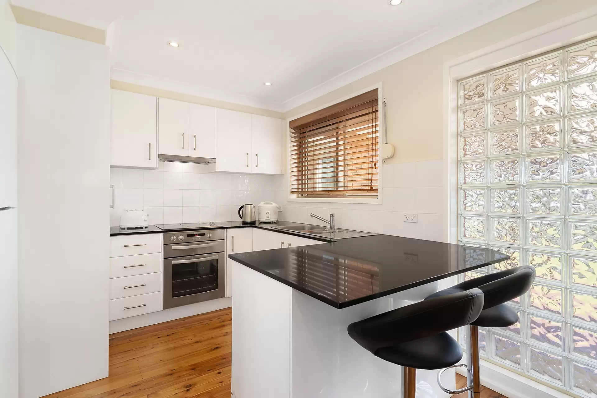 9 Bathurst Street, Leumeah Sold by Richard Matthews Real Estate - image 3
