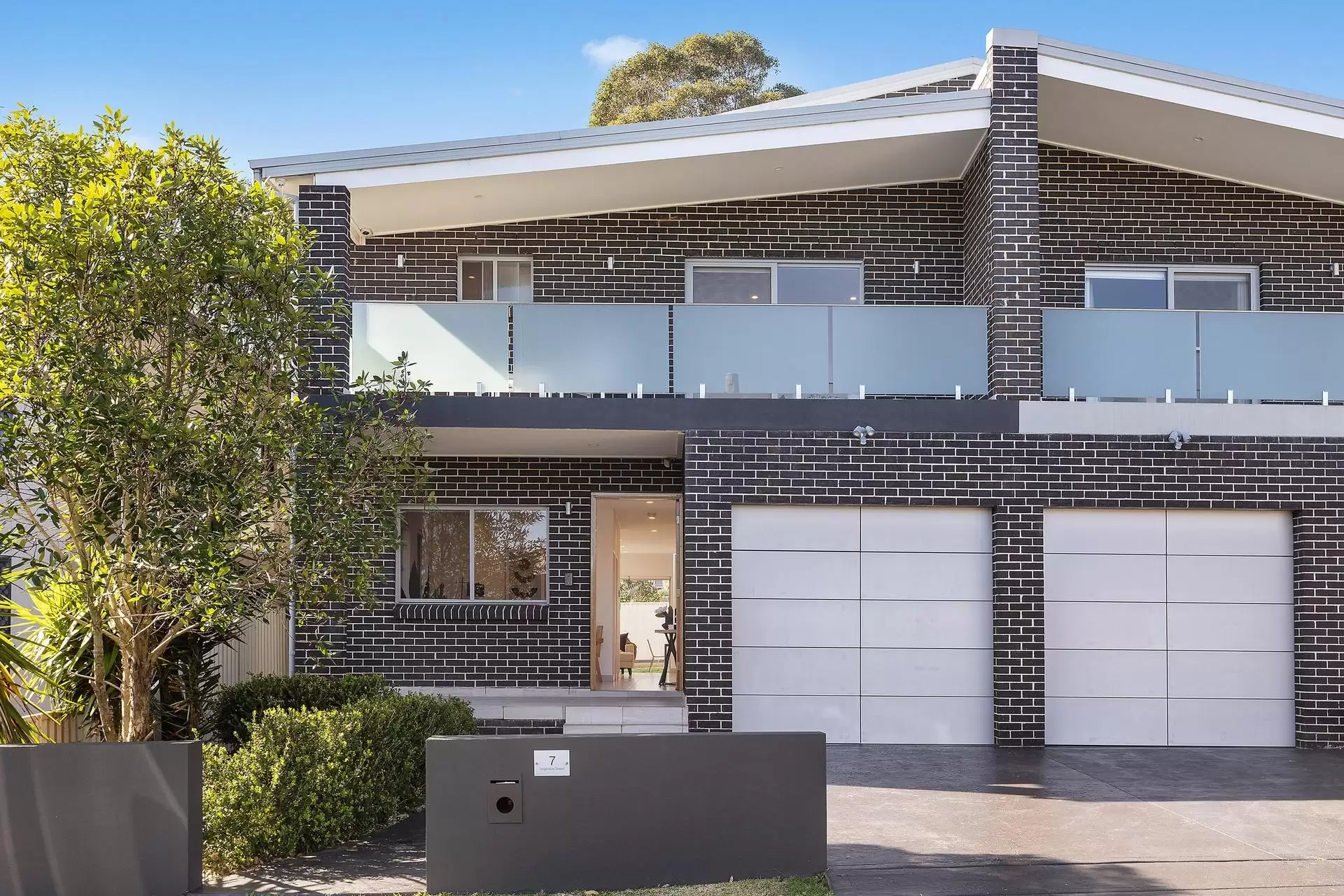 7 Leighdon Street, Bass Hill Sold by Richard Matthews Real Estate - image 1