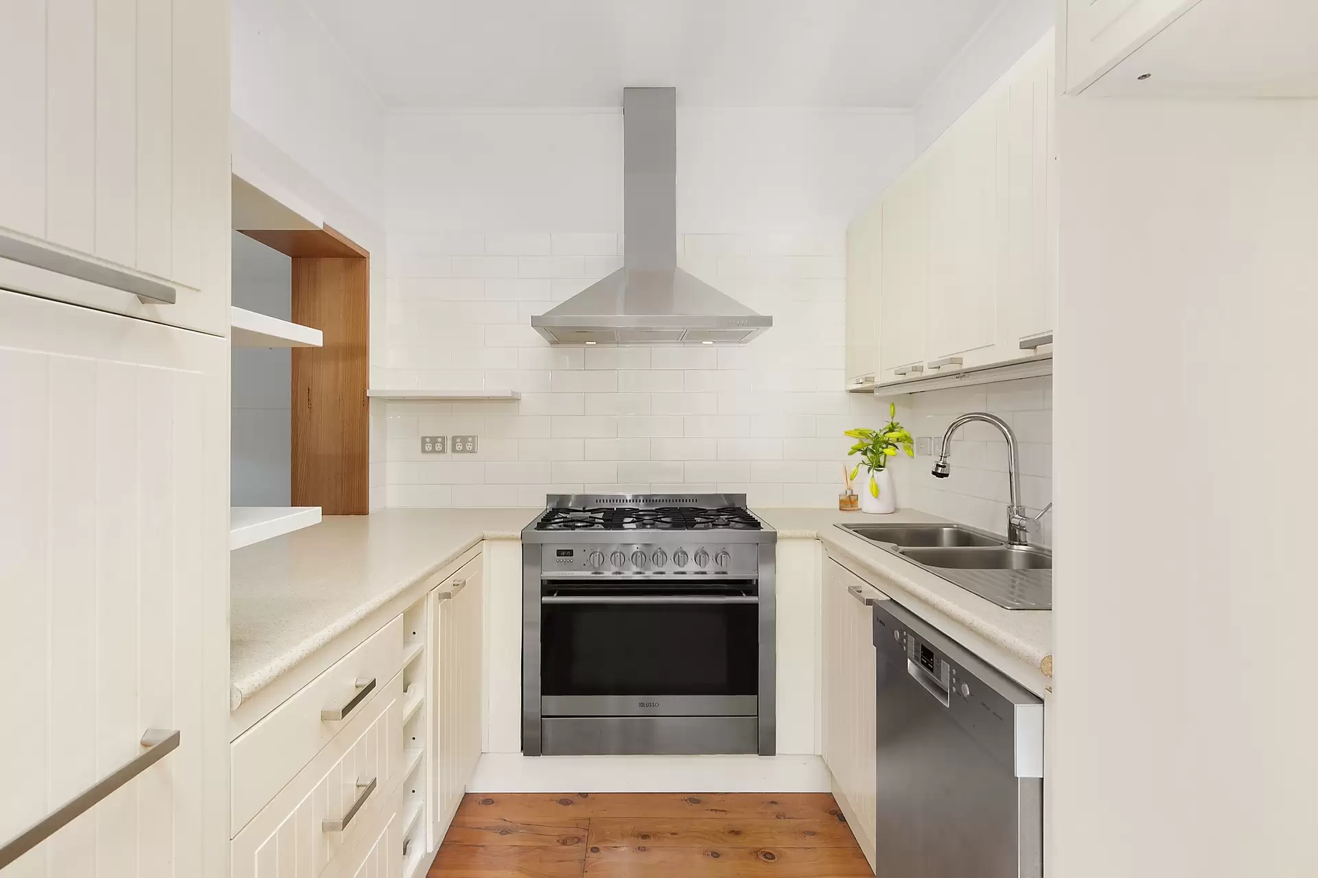16 Elliott Street, Strathfield South Sold by Richard Matthews Real Estate - image 2