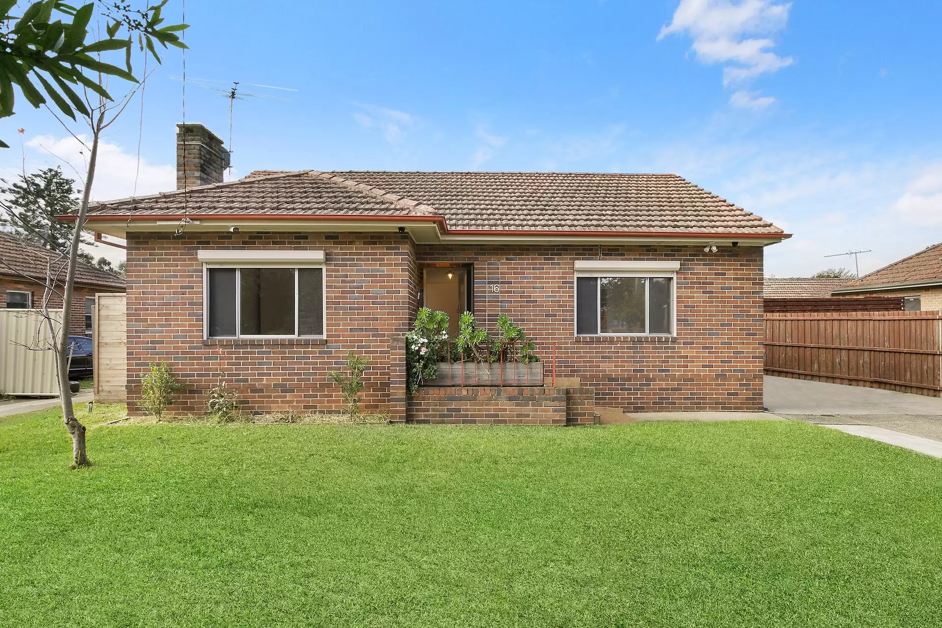 16 Elliott Street, Strathfield South Sold by Richard Matthews Real Estate - image 1