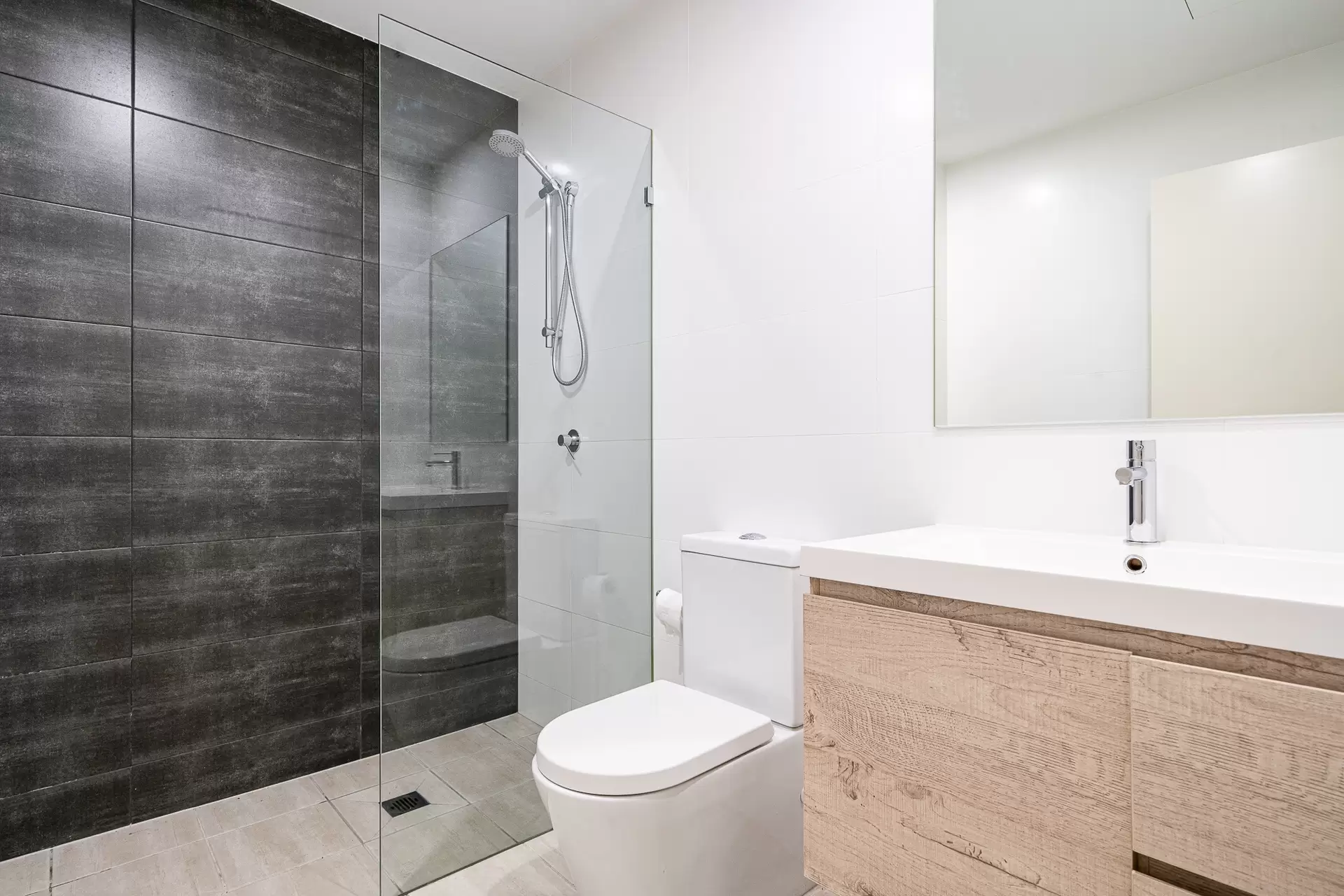 107/208 Parramatta Road, Homebush Sold by Richard Matthews Real Estate - image 3