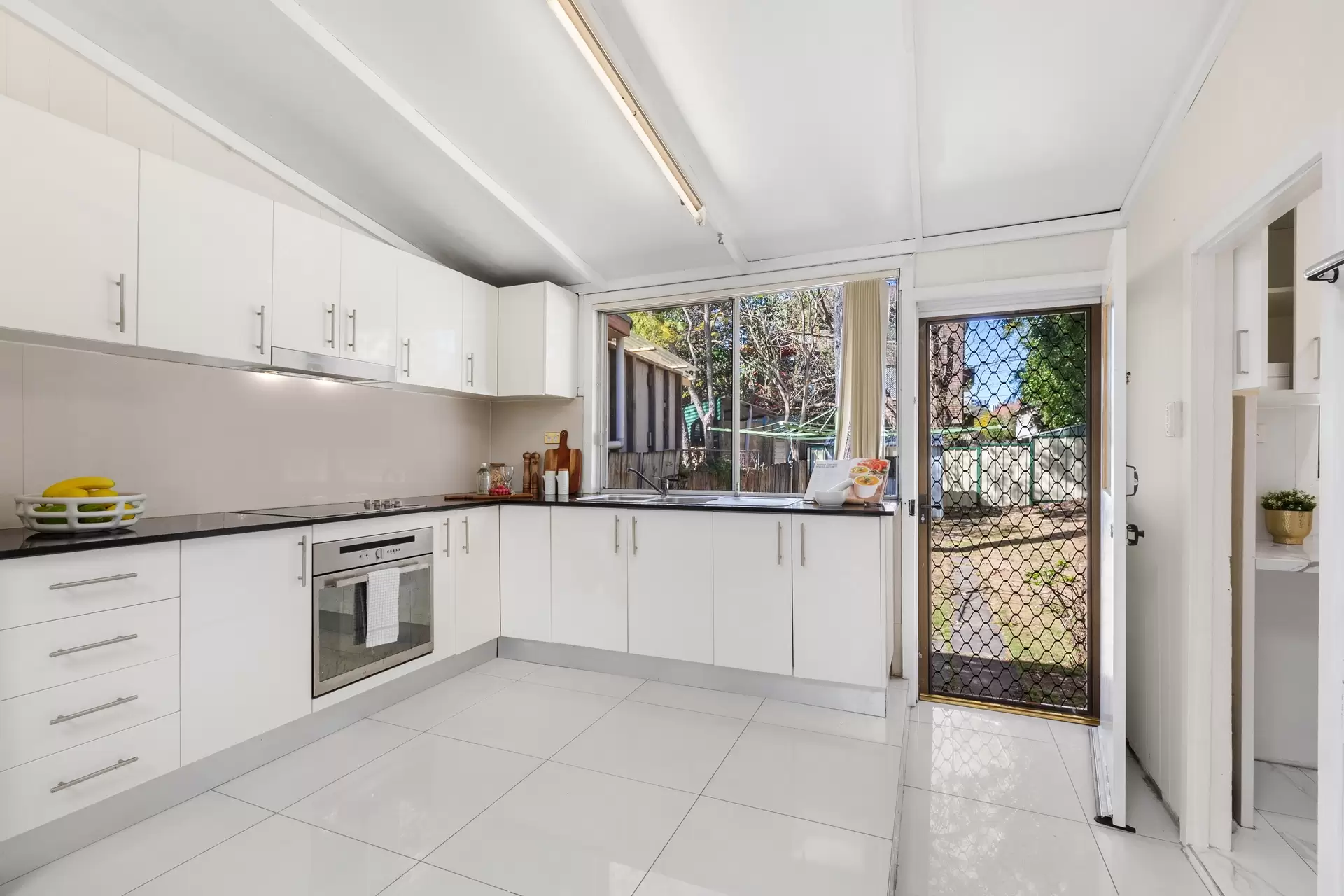 29 The Avenue, Granville Sold by Richard Matthews Real Estate - image 4
