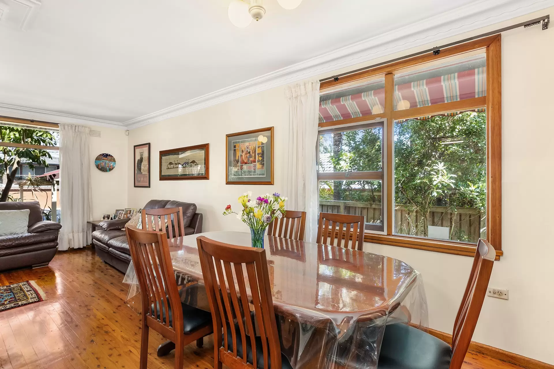 124 Flinders Road, Georges Hall Sold by Richard Matthews Real Estate - image 4