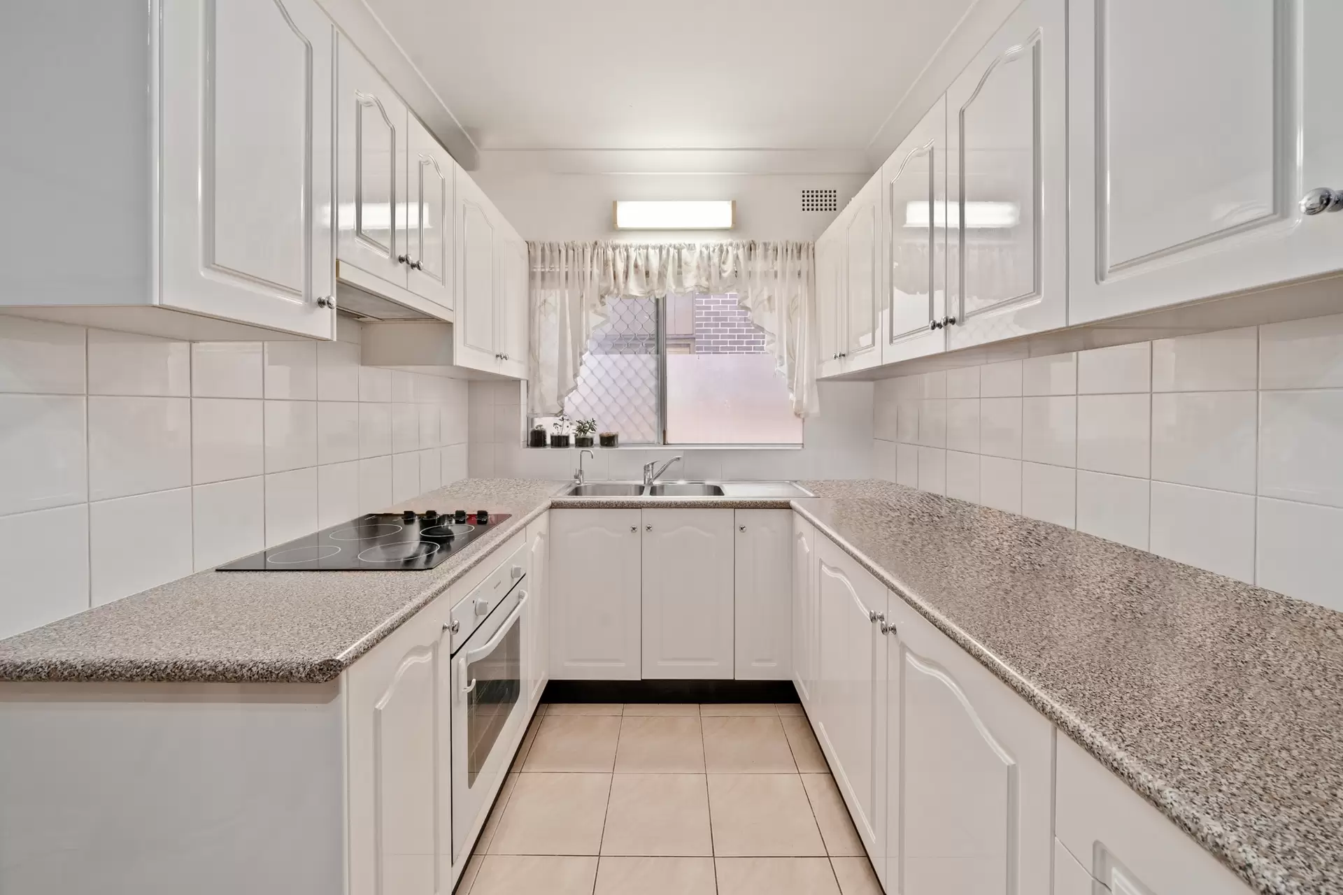 1/25 Prospect Road, Summer Hill Sold by Richard Matthews Real Estate - image 2