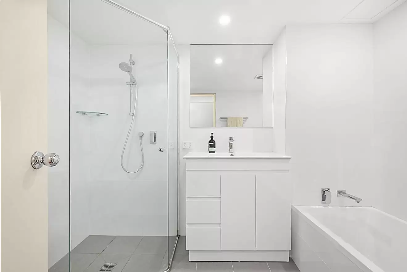 10H/19-21 George Street, North Strathfield Sold by Richard Matthews Real Estate - image 4