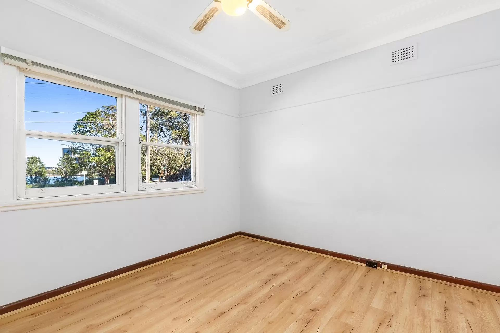 69 Waterview Street, Putney Sold by Richard Matthews Real Estate - image 11